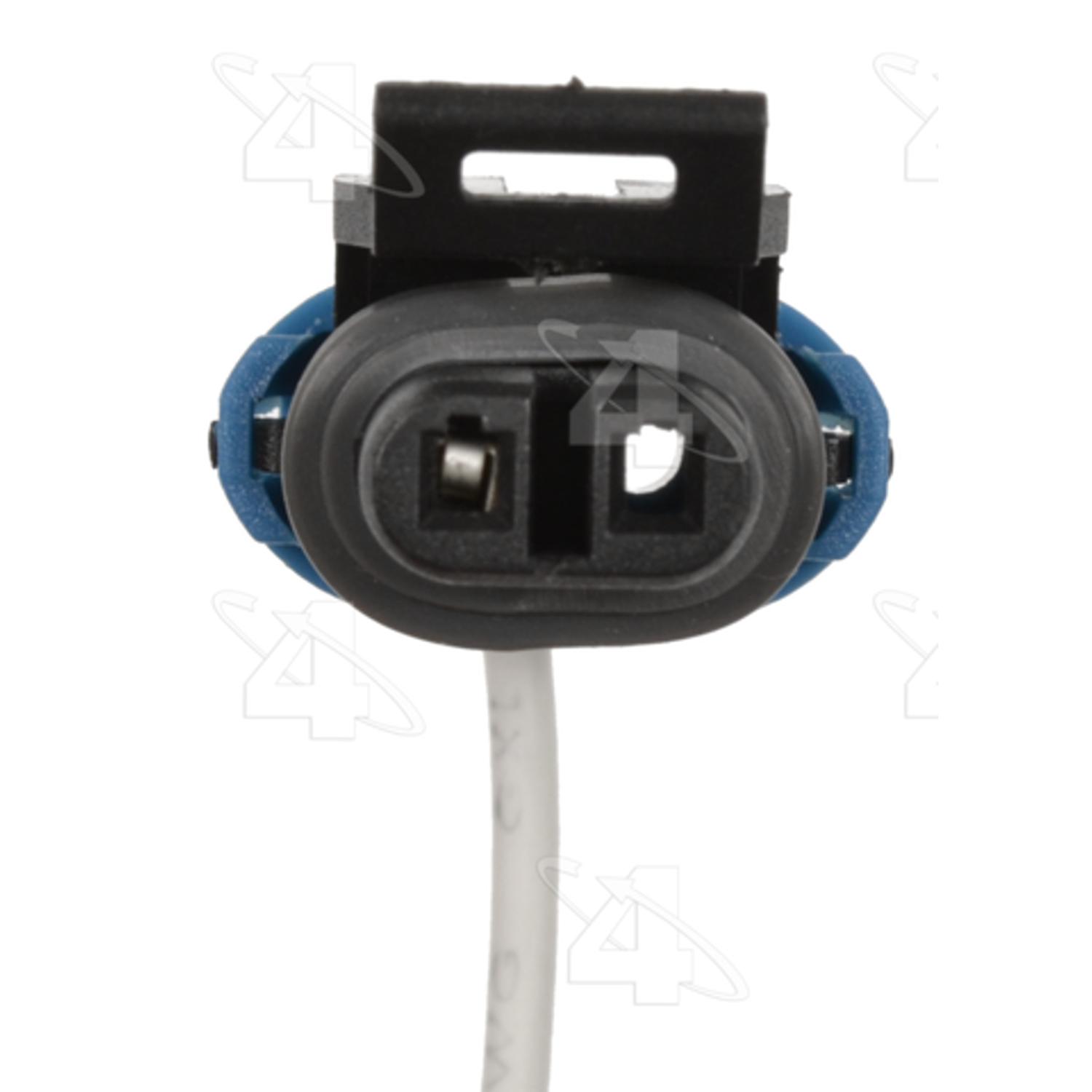 Four Seasons 70007 - HVAC Harness Connector Four Seasons 70007 Engine Cooling Fan Switch Connector product image 2 of 3