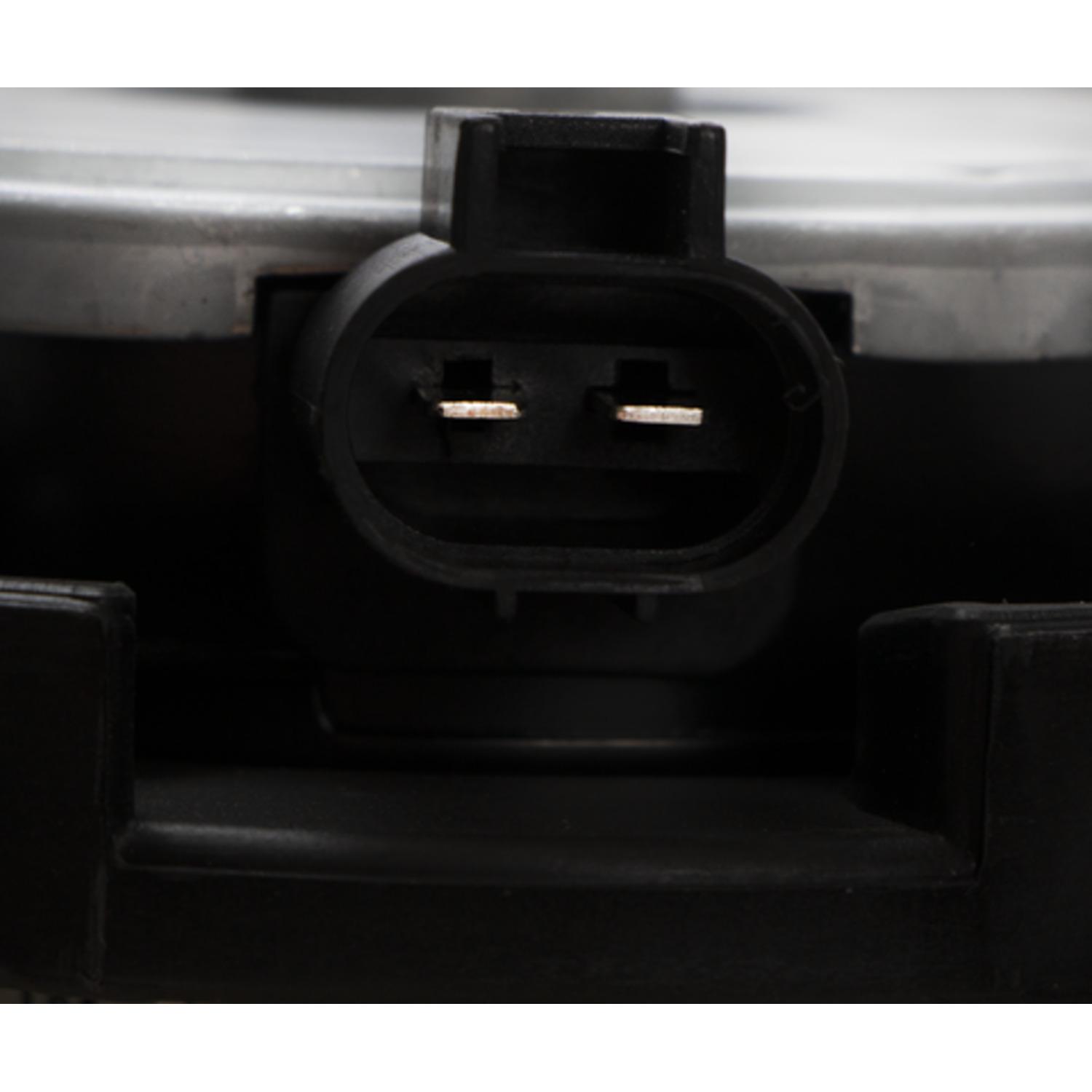 Four Seasons 75184 - Engine Cooling Fan Assembly Four Seasons 75184 Dual Radiator and Condenser Fan Assembly product image 3 of 4