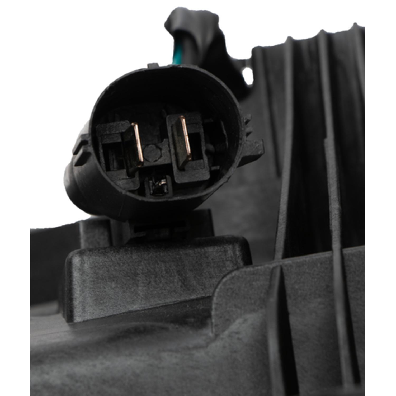 Four Seasons 75188 - Engine Cooling Fan Assembly Four Seasons 75188 Engine Cooling Fan Assembly product image 3 of 3
