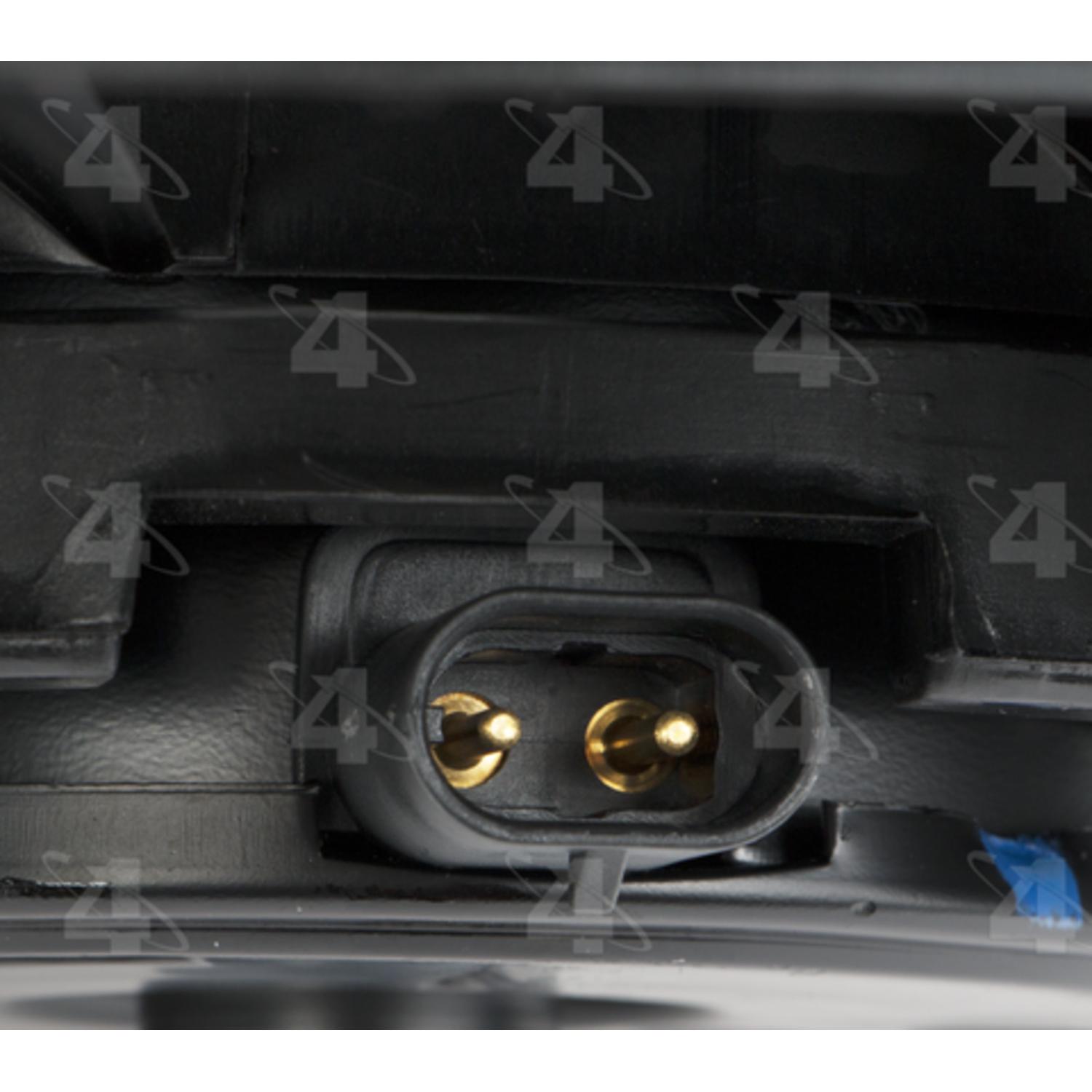 Four Seasons 75204 - Engine Cooling Fan Assembly Four Seasons 75204 Dual Radiator and Condenser Fan Assembly product image 3 of 3
