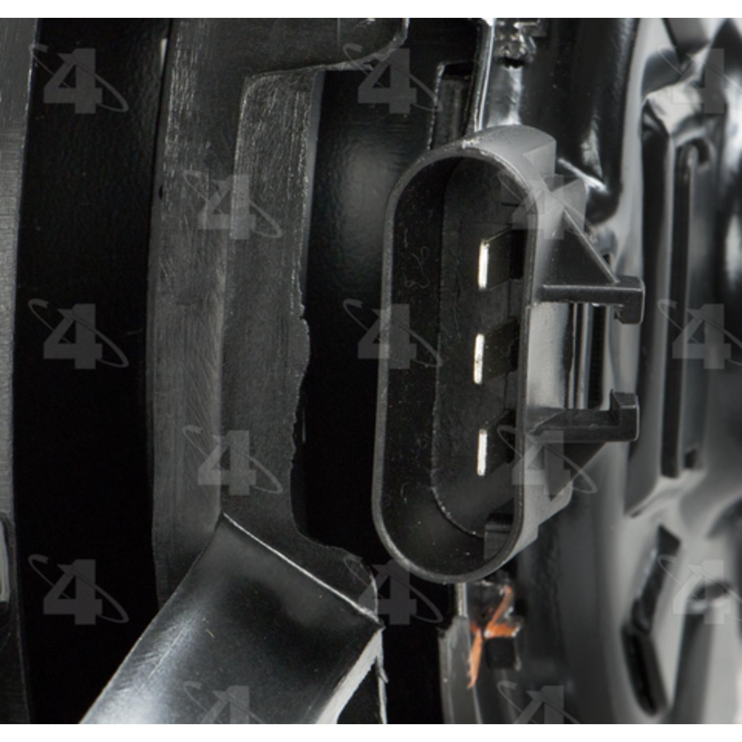 Four Seasons 75216 - Engine Cooling Fan Assembly Four Seasons 75216 Engine Cooling Fan Assembly product image 3 of 4