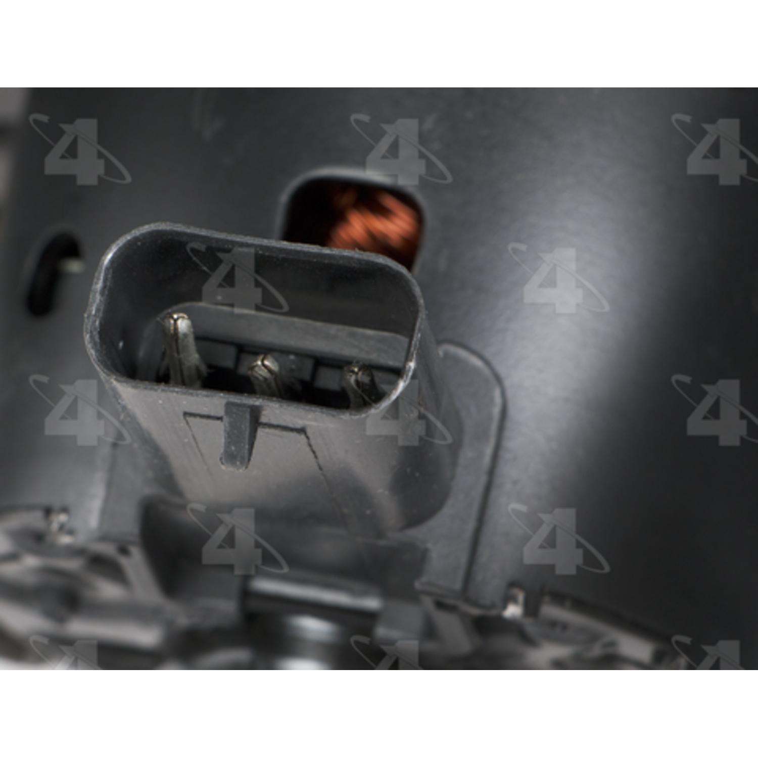 Four Seasons 75222 - Engine Cooling Fan Assembly Four Seasons 75222 Dual Radiator and Condenser Fan Assembly product image 3 of 3