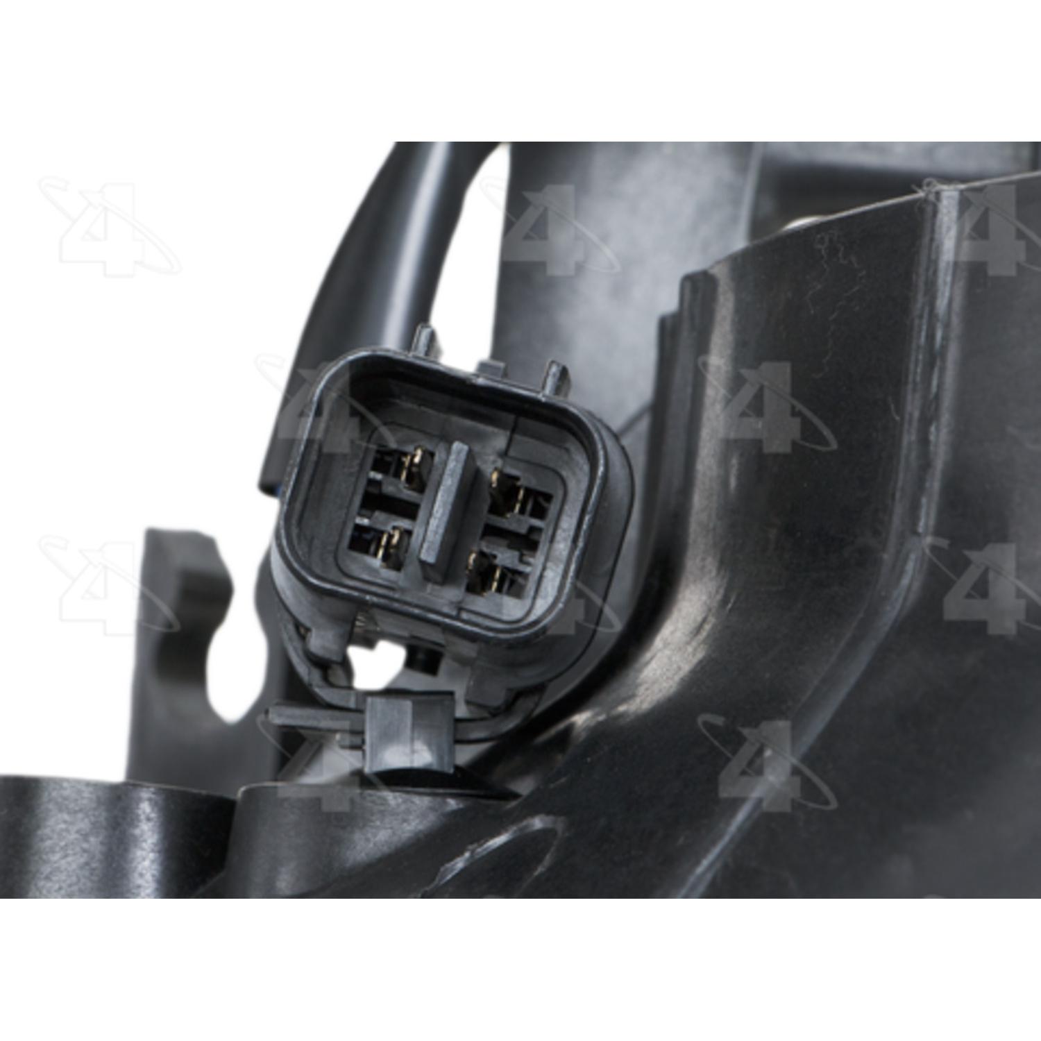Four Seasons 75255 Engine Cooling Fan Assembly product image 3 of 4