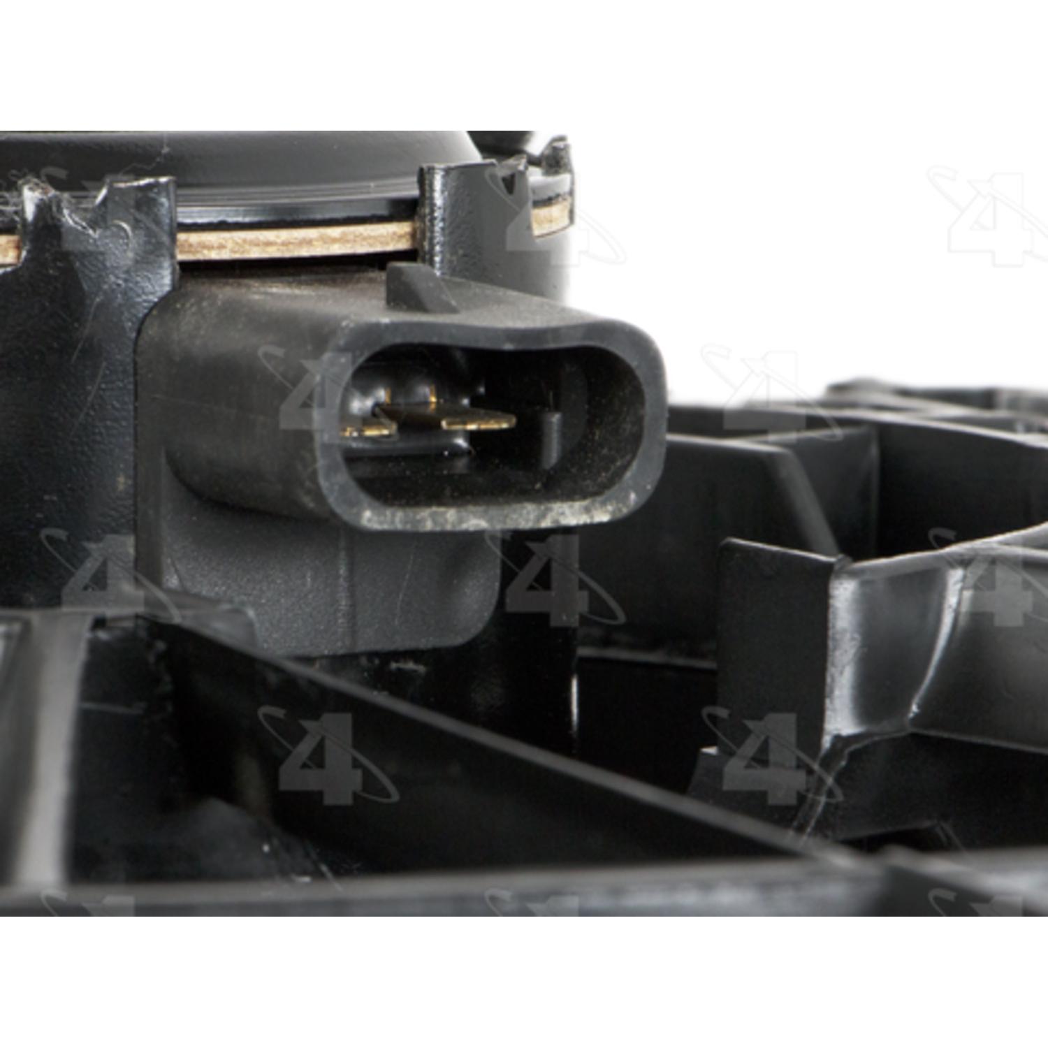 Four Seasons 75259 - Engine Cooling Fan Assembly Four Seasons 75259 Dual Radiator and Condenser Fan Assembly product image 2 of 3