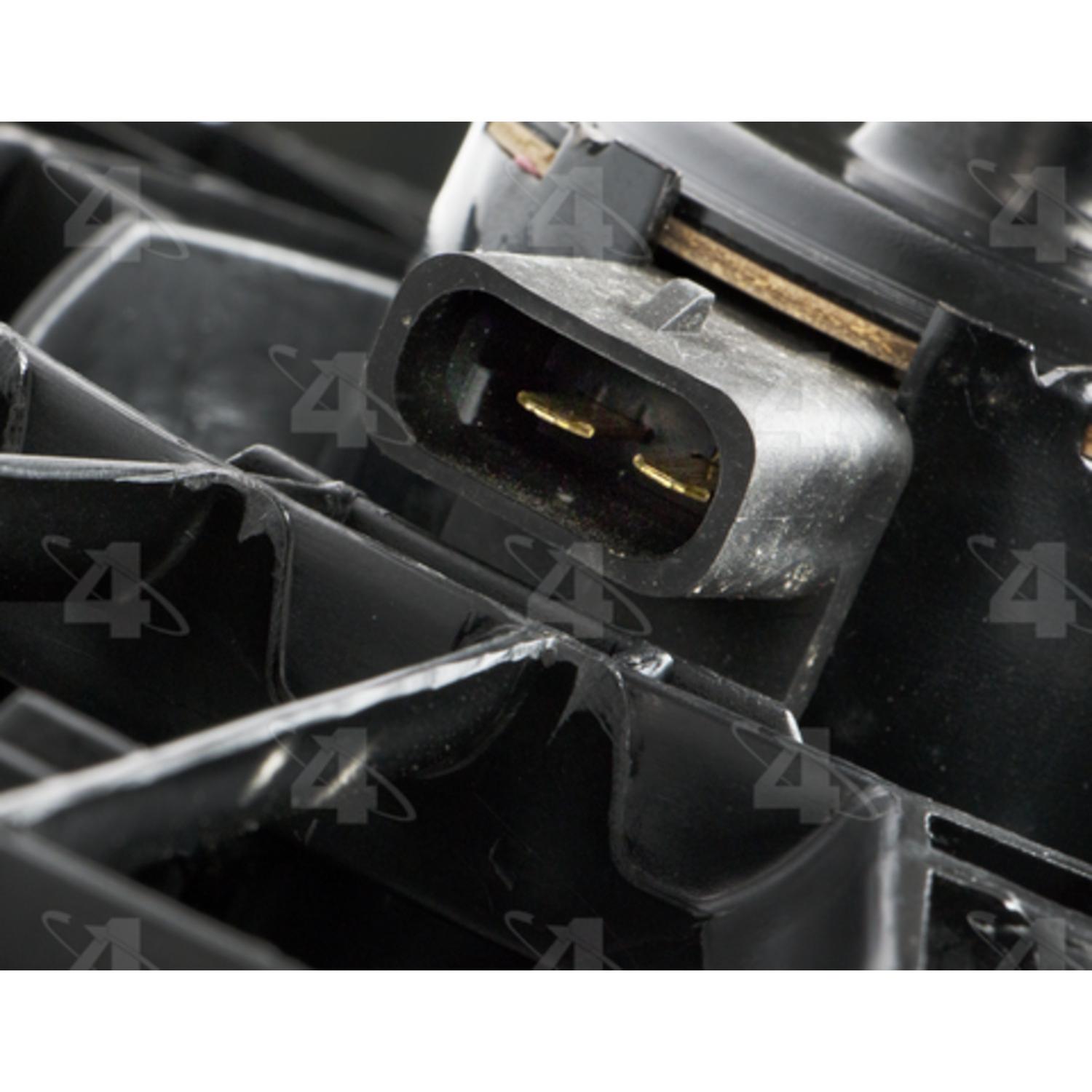 Four Seasons 75259 - Engine Cooling Fan Assembly Four Seasons 75259 Dual Radiator and Condenser Fan Assembly product image 3 of 3
