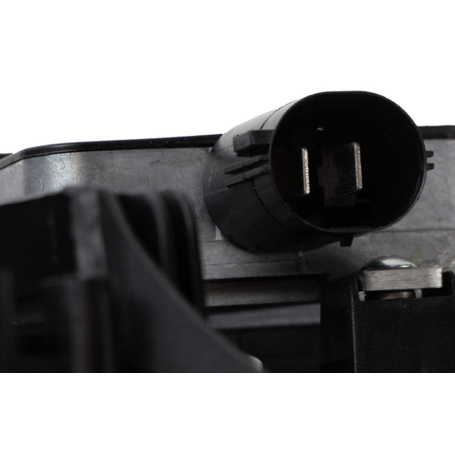 Four Seasons 75324 - Engine Cooling Fan Assembly Four Seasons 75324 Engine Cooling Fan Assembly product image 4 of 4