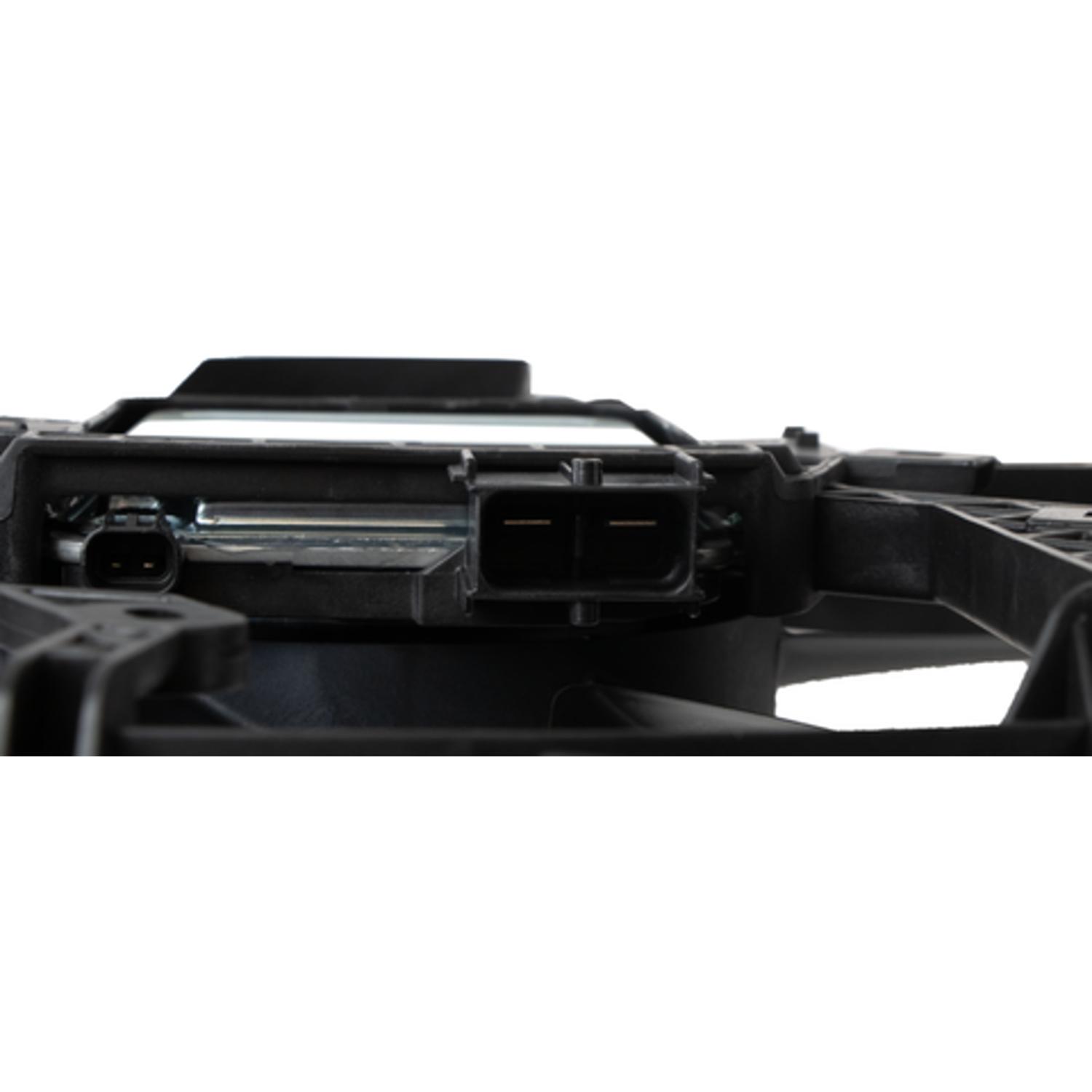 Four Seasons 75336 - Engine Cooling Fan Assembly Four Seasons 75336 Engine Cooling Fan Assembly product image 3 of 4