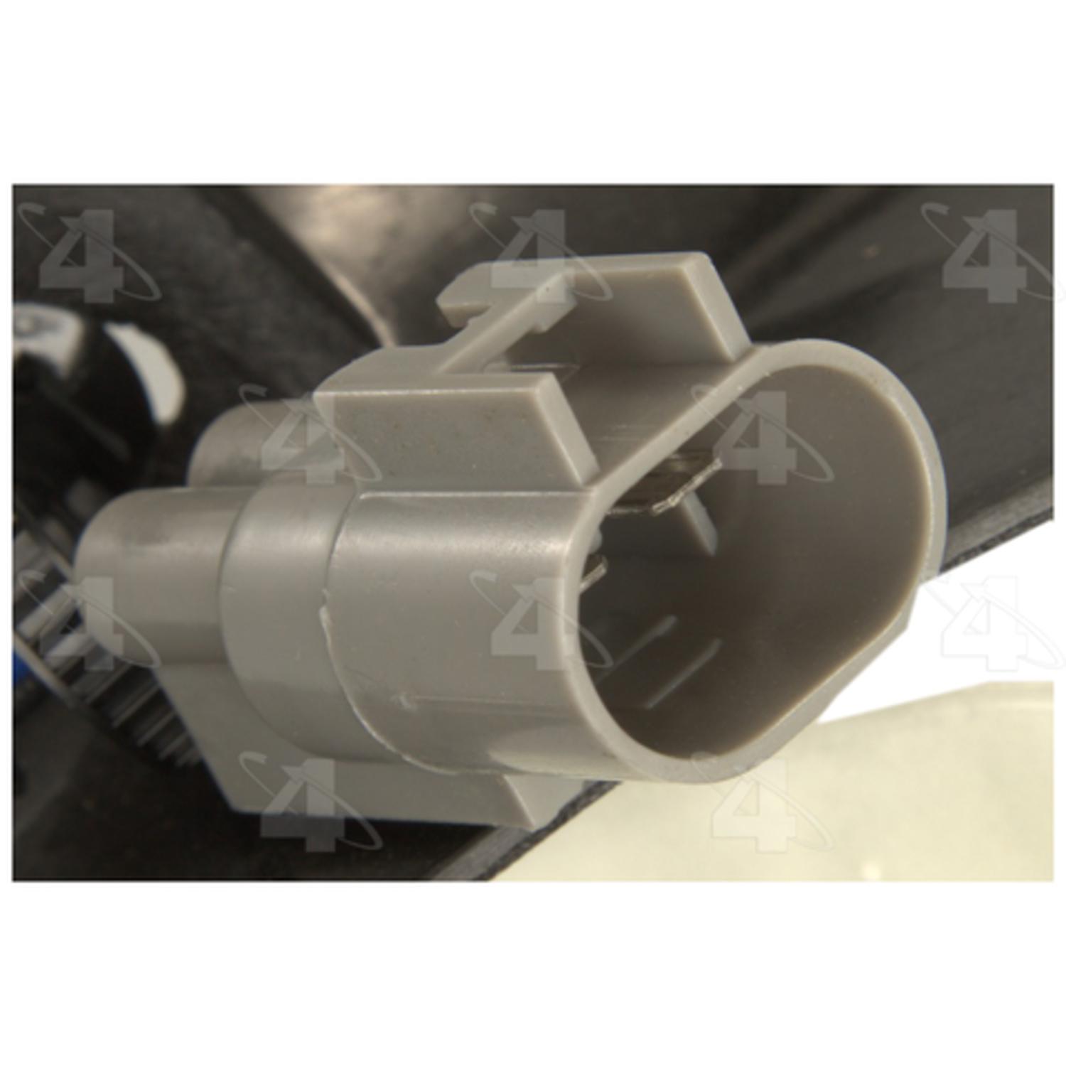 Four Seasons 75352 - Engine Cooling Fan Assembly Four Seasons 75352 Engine Cooling Fan Assembly product image 3 of 3
