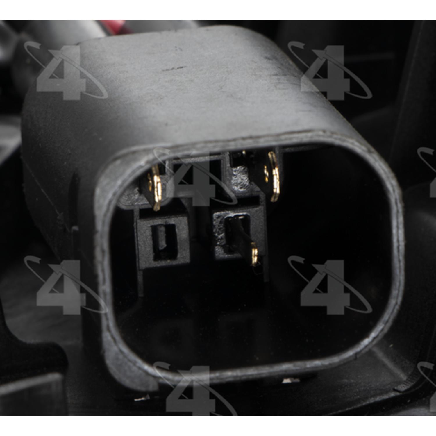 Four Seasons 75922 - Engine Cooling Fan Assembly Four Seasons 75922 Engine Cooling Fan Assembly product image 3 of 3
