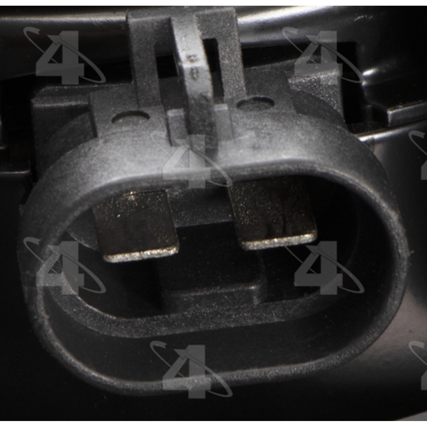 Four Seasons 75929 - Engine Cooling Fan Assembly Four Seasons 75929 Dual Radiator and Condenser Fan Assembly product image 4 of 5