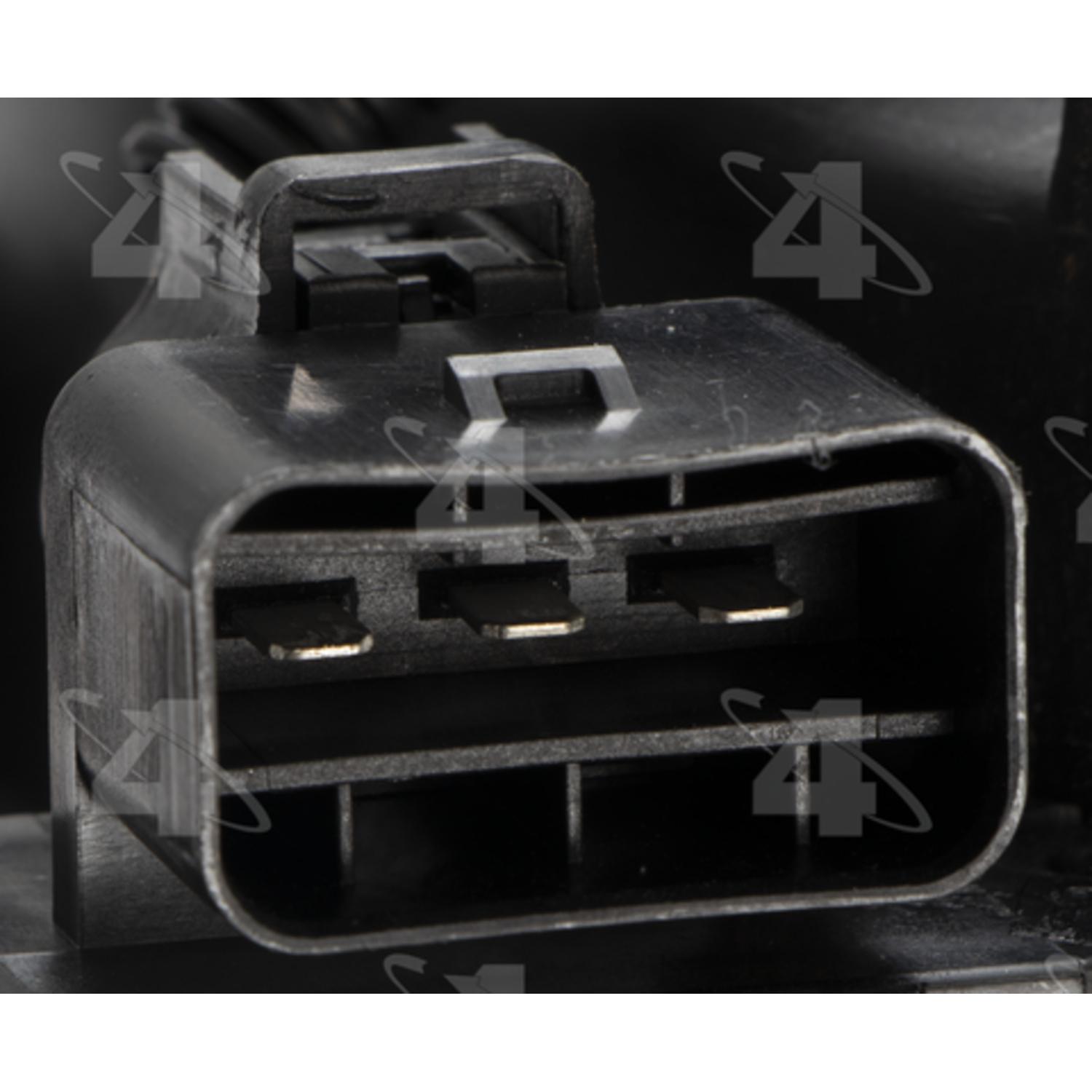 Four Seasons 75979 - Engine Cooling Fan Assembly Four Seasons 75979 Engine Cooling Fan Assembly product image 3 of 3