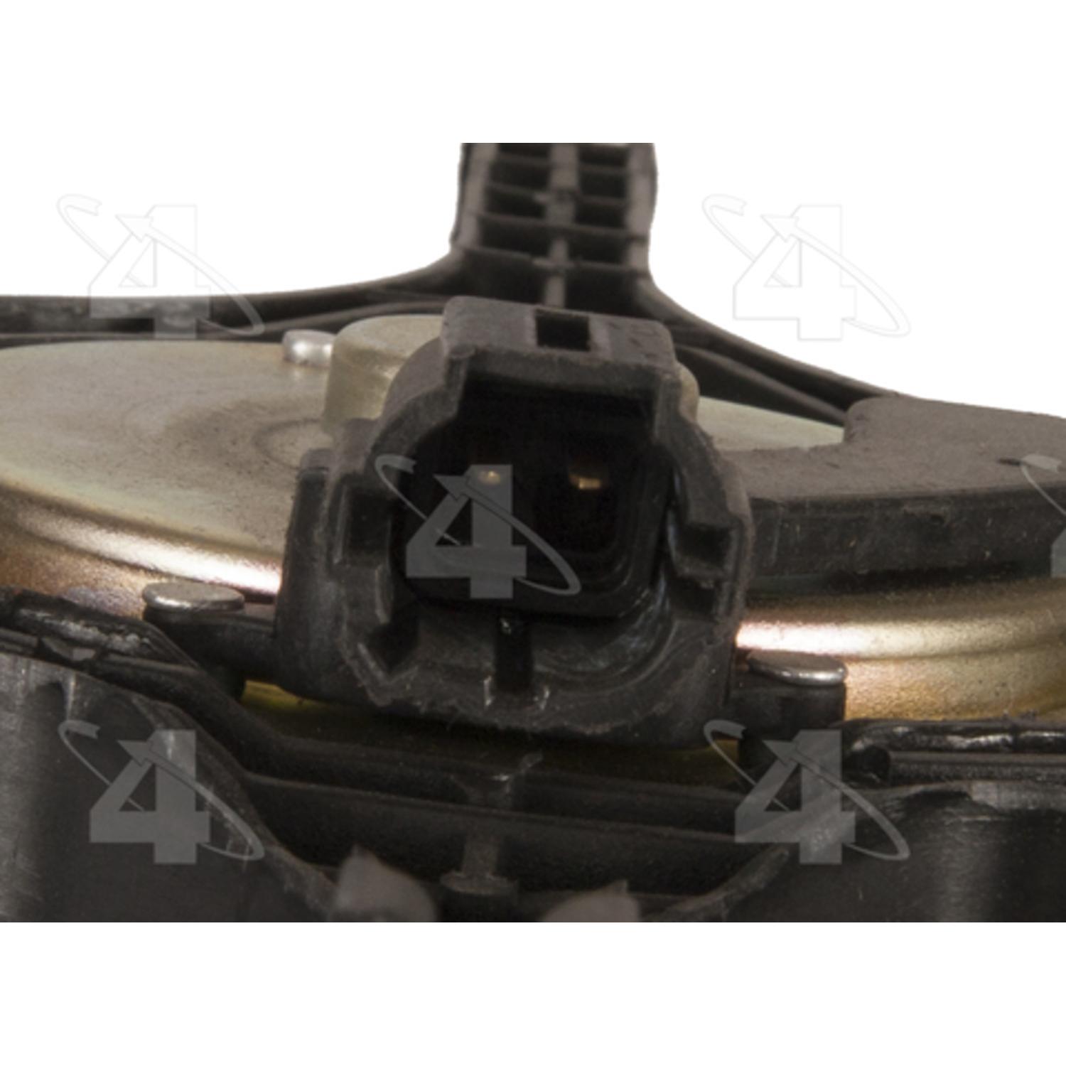 Four Seasons 76186 - Engine Cooling Fan Assembly Four Seasons 76186 Dual Radiator and Condenser Fan Assembly product image 3 of 4