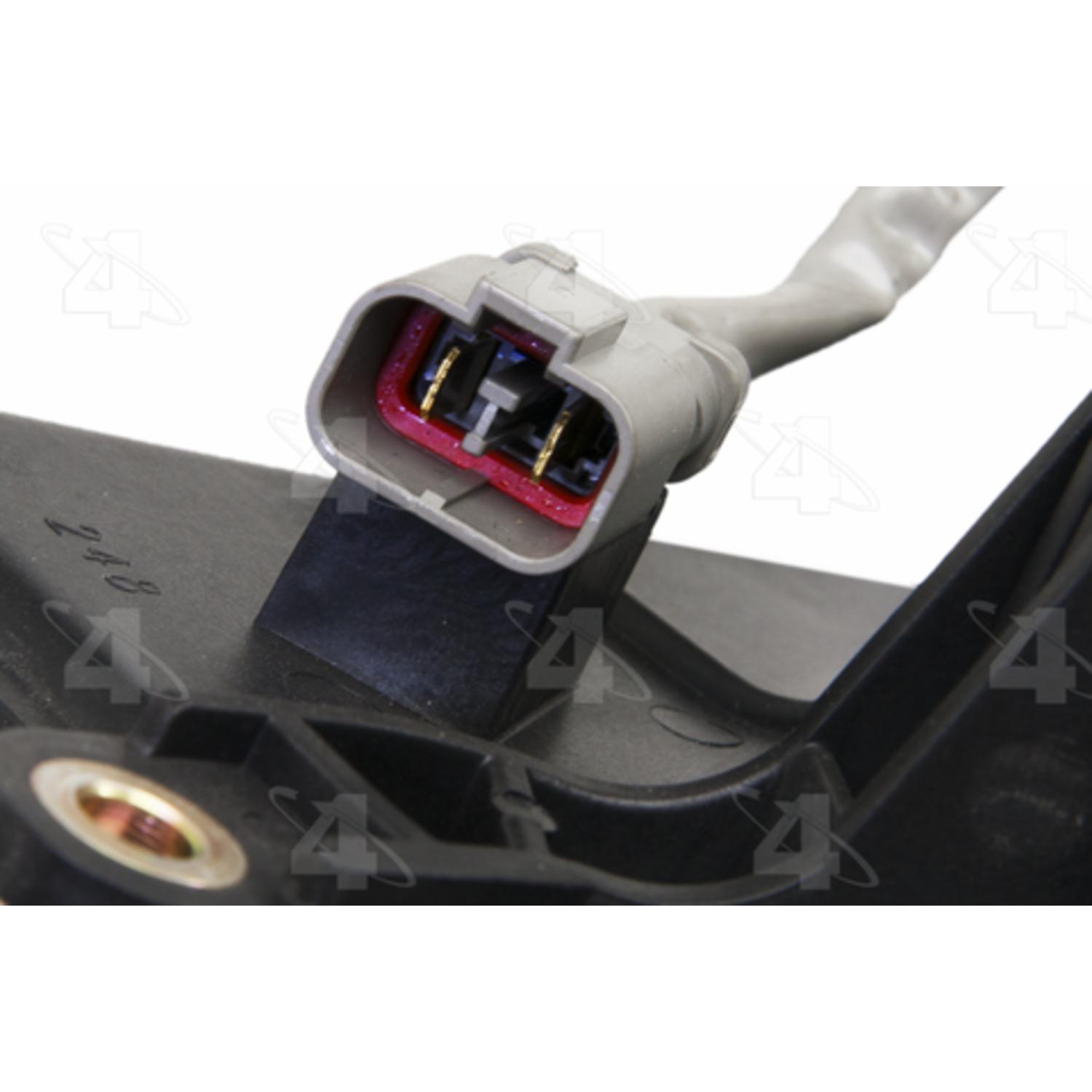 Four Seasons 76214 - Engine Cooling Fan Assembly Four Seasons 76214 Engine Cooling Fan Assembly product image 3 of 3