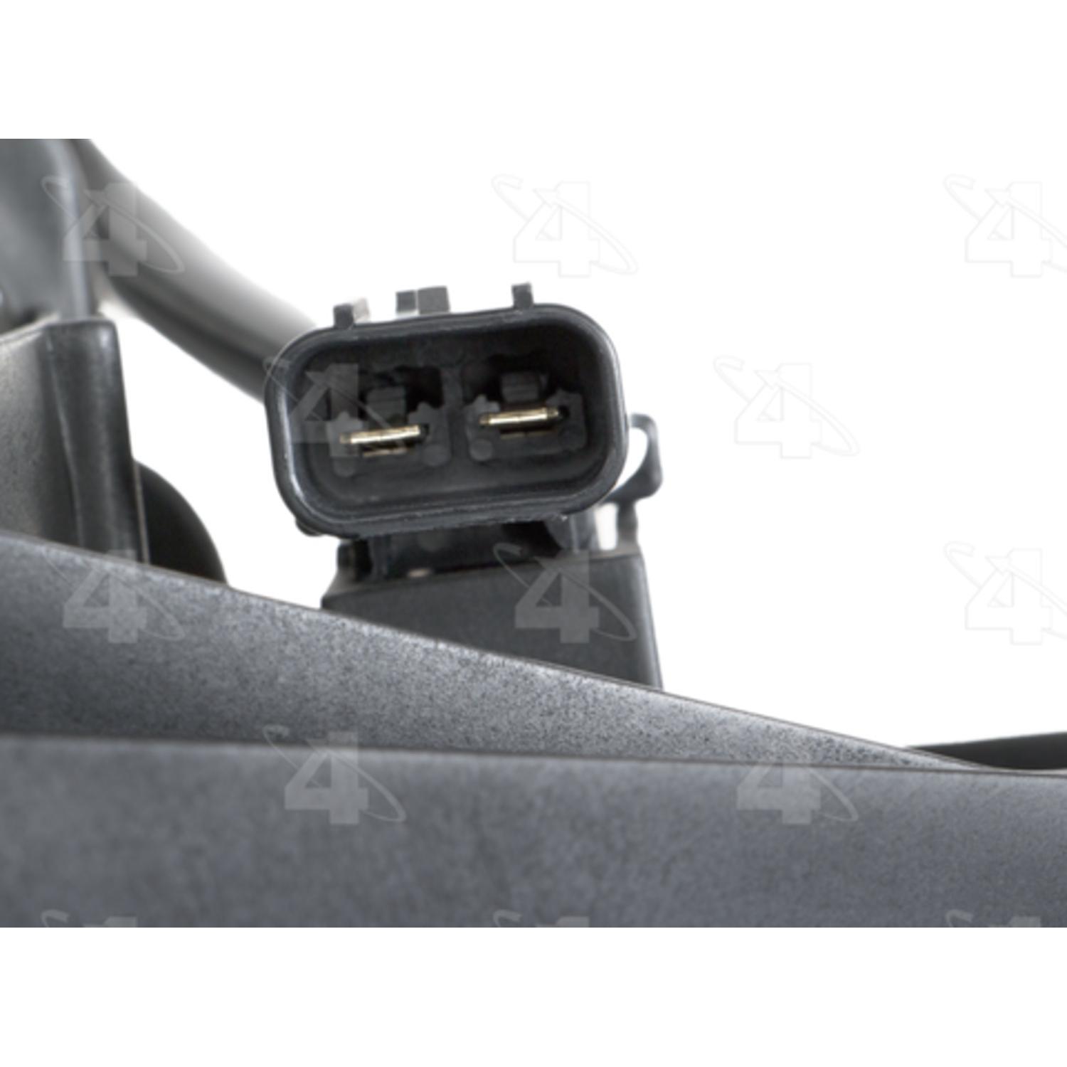 Four Seasons 76215 - Engine Cooling Fan Assembly Four Seasons 76215 Engine Cooling Fan Assembly product image 3 of 4