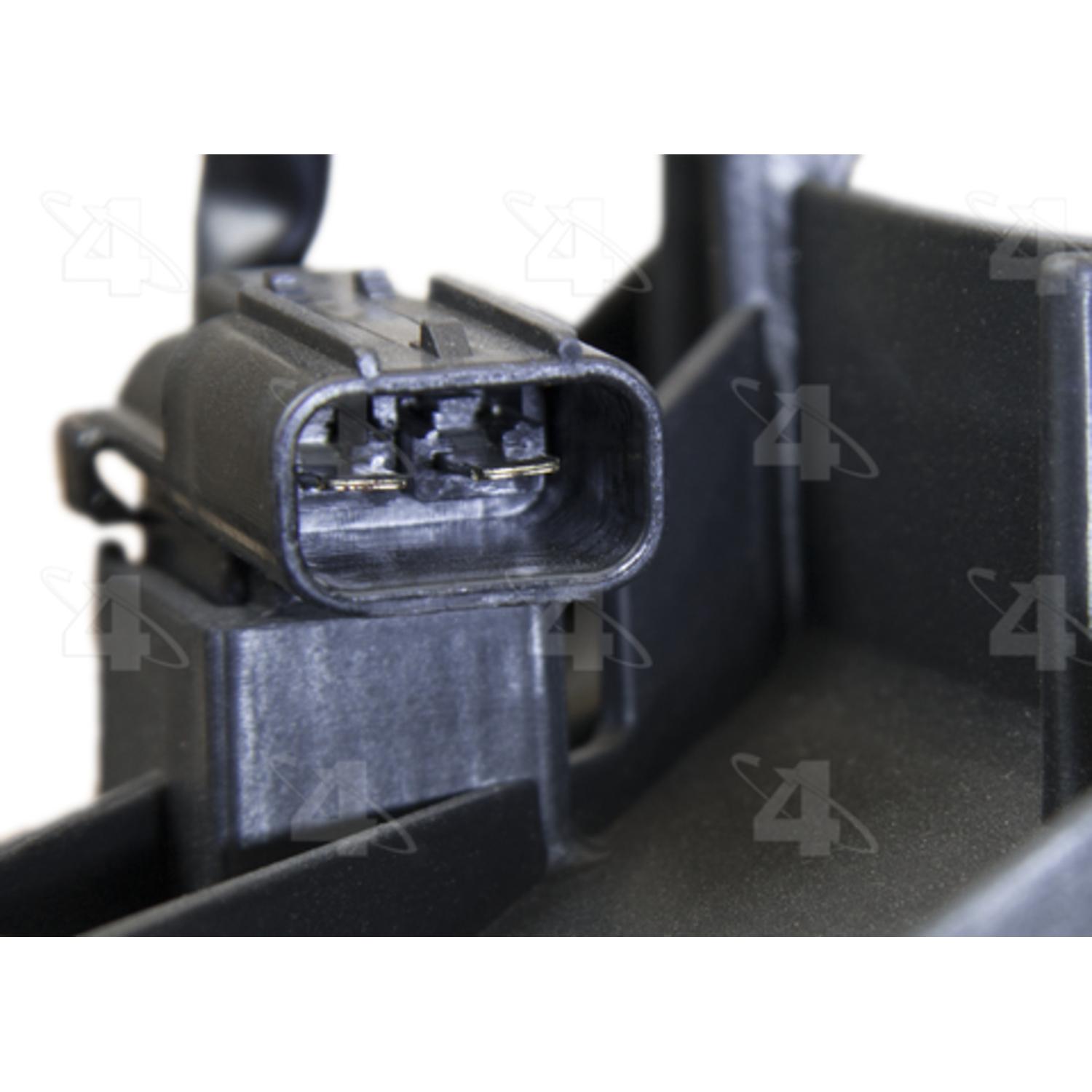 Four Seasons 76216 - Engine Cooling Fan Assembly Four Seasons 76216 Engine Cooling Fan Assembly product image 3 of 3