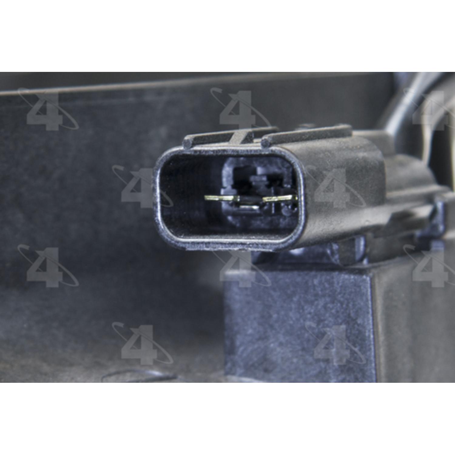 Four Seasons 76218 - Engine Cooling Fan Assembly Four Seasons 76218 Engine Cooling Fan Assembly product image 3 of 3