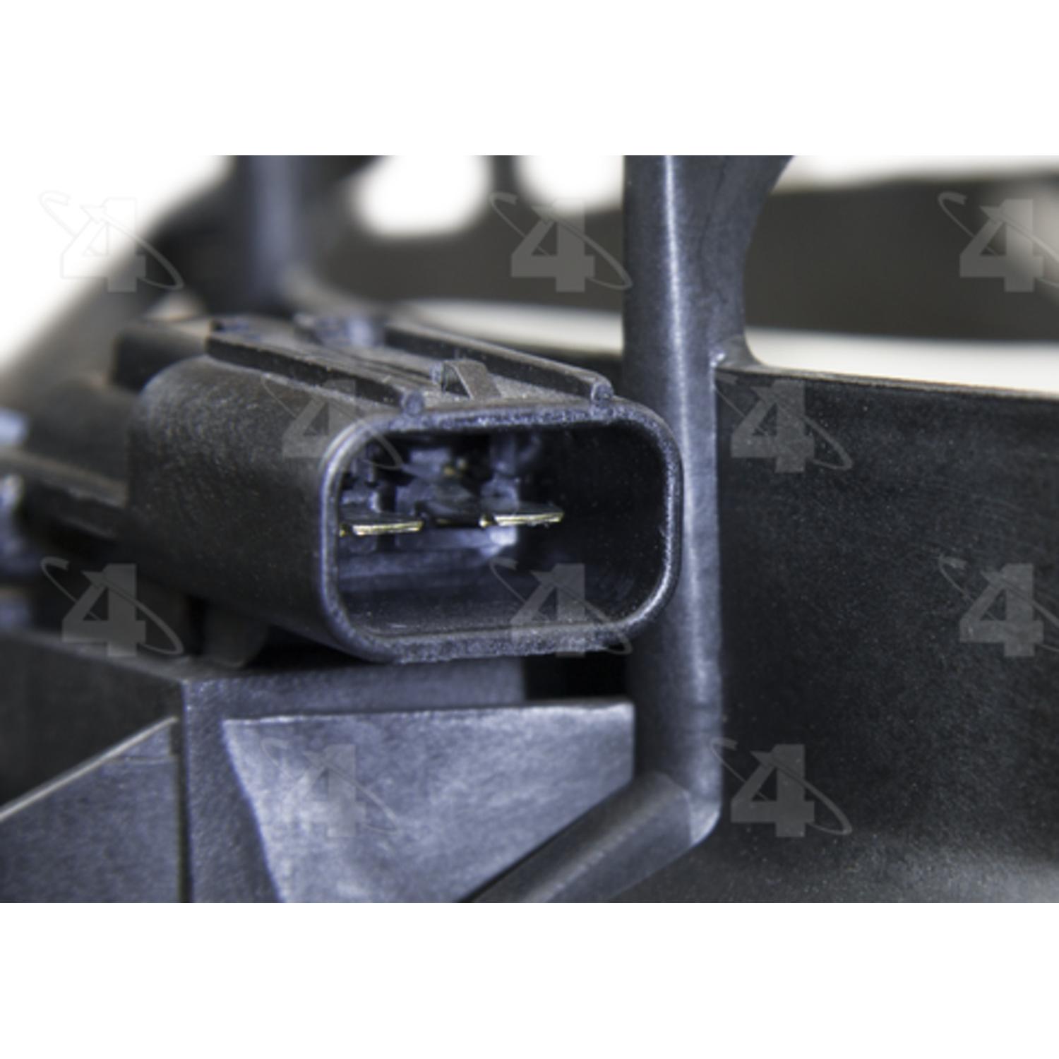 Four Seasons 76221 - A/C Condenser Fan Assembly Four Seasons 76221 A/C Condenser Fan Assembly product image 3 of 3