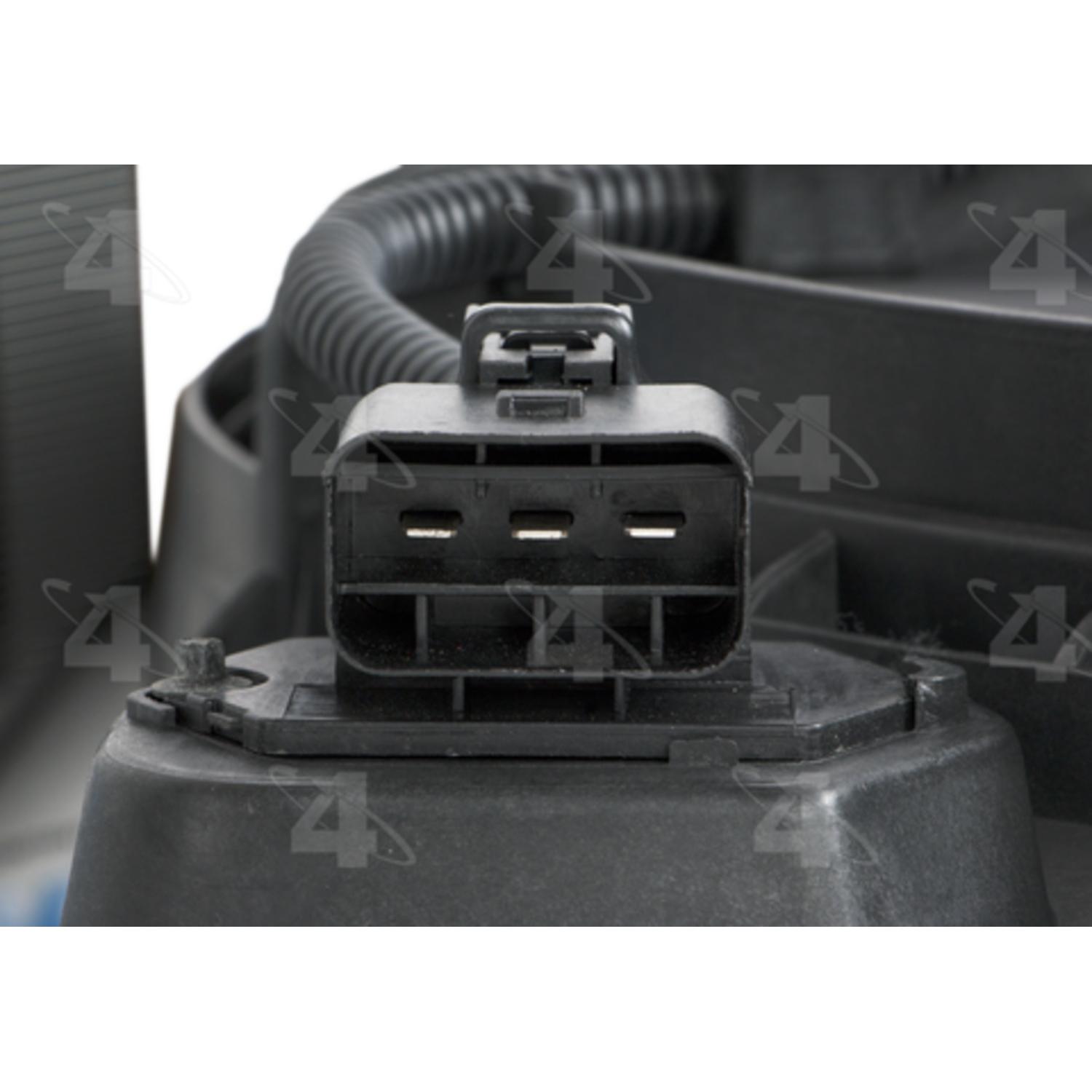Four Seasons 76252 - Engine Cooling Fan Assembly Four Seasons 76252 Engine Cooling Fan Assembly product image 3 of 4