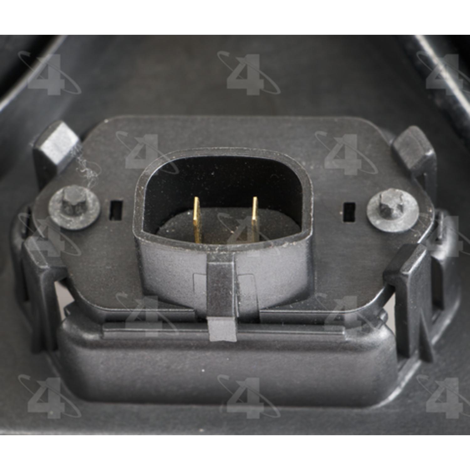 Four Seasons 76256 - Engine Cooling Fan Assembly Four Seasons 76256 Dual Radiator and Condenser Fan Assembly product image 3 of 6