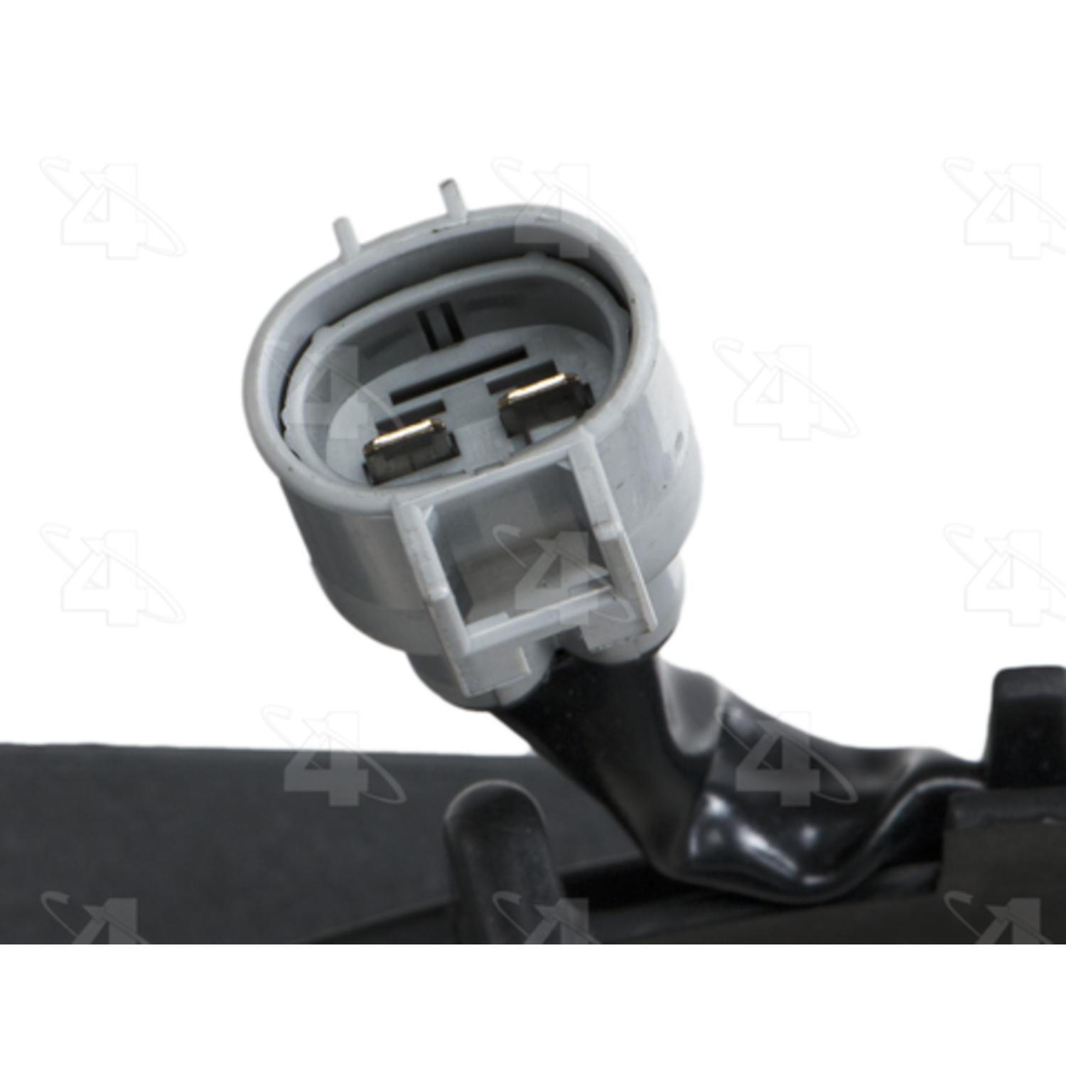 Four Seasons 76262 - Engine Cooling Fan Assembly Four Seasons 76262 Dual Radiator and Condenser Fan Assembly product image 3 of 6