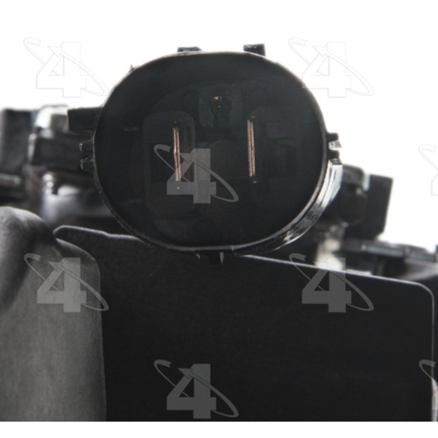 Four Seasons 76286 - Engine Cooling Fan Assembly Four Seasons 76286 Dual Radiator and Condenser Fan Assembly product image 3 of 3