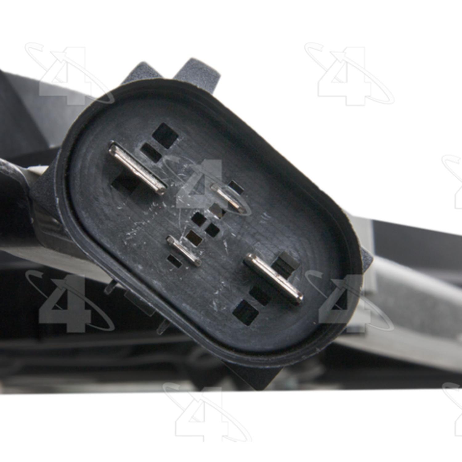 Four Seasons 76305 - Engine Cooling Fan Assembly Four Seasons 76305 Dual Radiator and Condenser Fan Assembly product image 3 of 3