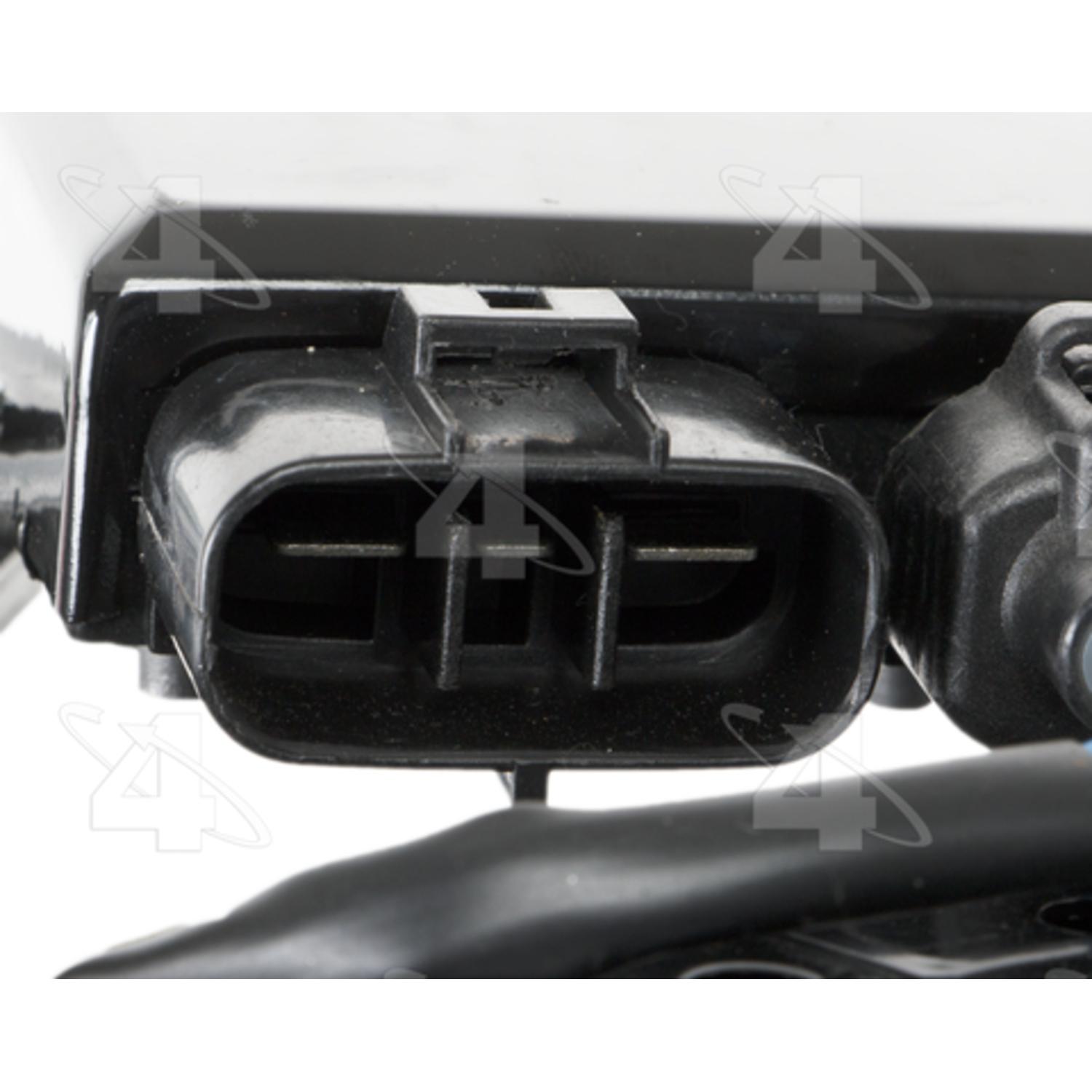 Four Seasons 76319 - Engine Cooling Fan Assembly Four Seasons 76319 Dual Radiator and Condenser Fan Assembly product image 2 of 3