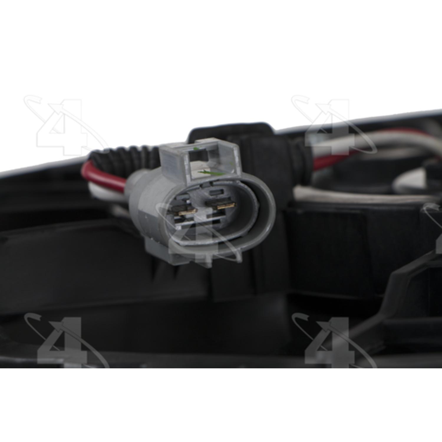Four Seasons 76337 - Engine Cooling Fan Assembly Four Seasons 76337 Dual Radiator and Condenser Fan Assembly product image 3 of 4