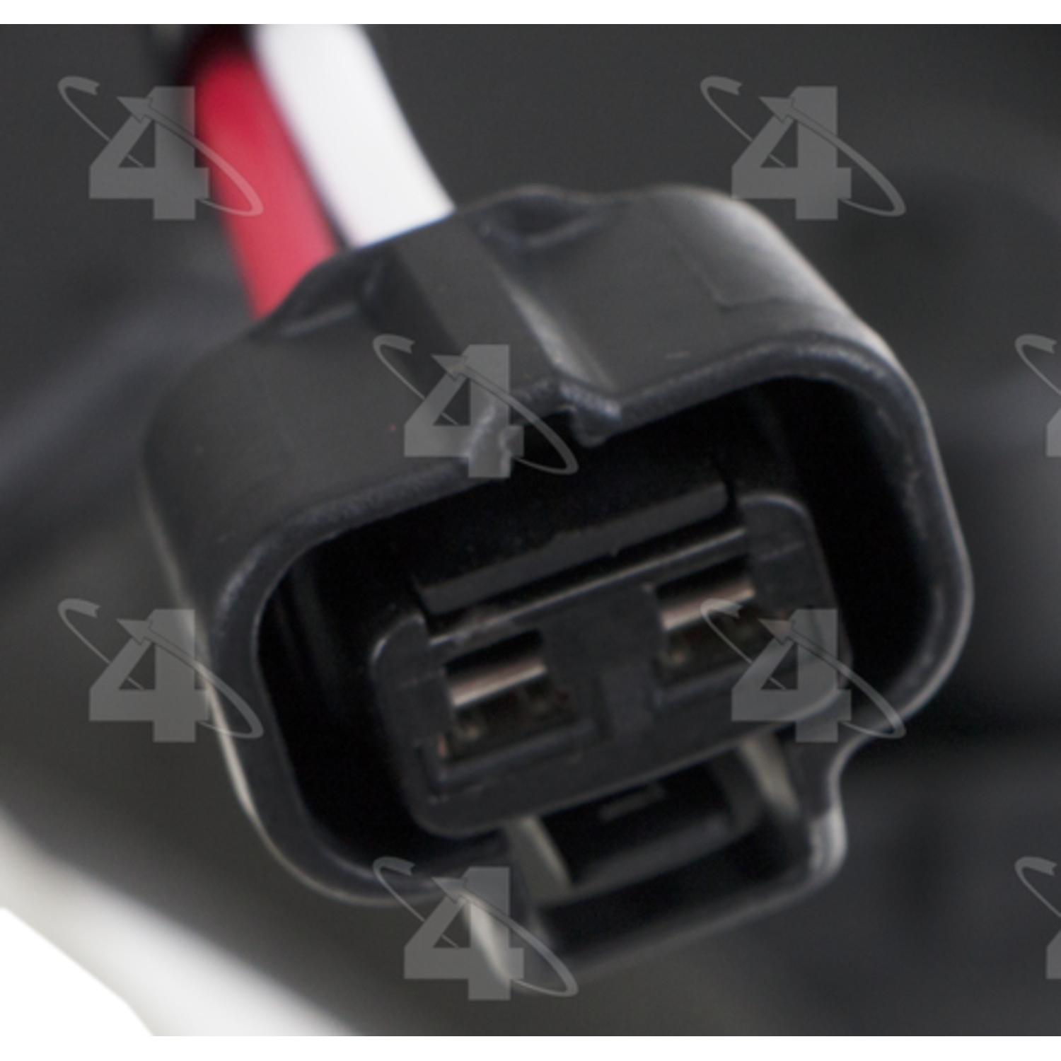Four Seasons 76338 - Engine Cooling Fan Assembly Four Seasons 76338 Dual Radiator and Condenser Fan Assembly product image 4 of 4