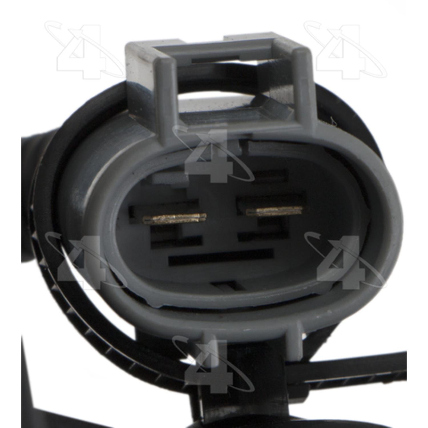 Four Seasons 76352 - A/C Condenser Fan Assembly Four Seasons 76352 A/C Condenser Fan Assembly product image 3 of 3