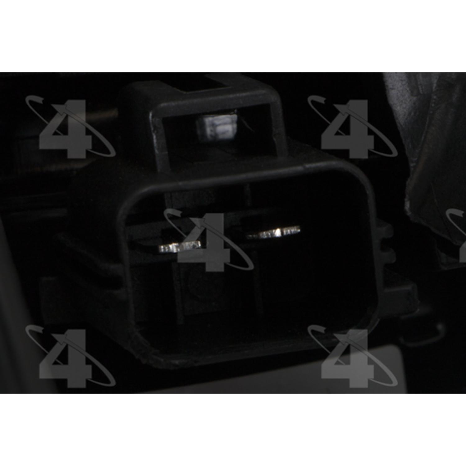 Four Seasons 76357 - Engine Cooling Fan Assembly Four Seasons 76357 Dual Radiator and Condenser Fan Assembly product image 3 of 4