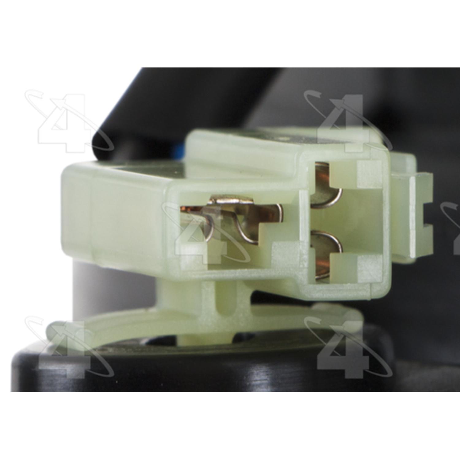 Four Seasons 76363 - Engine Cooling Fan Assembly Four Seasons 76363 Engine Cooling Fan Assembly product image 3 of 3
