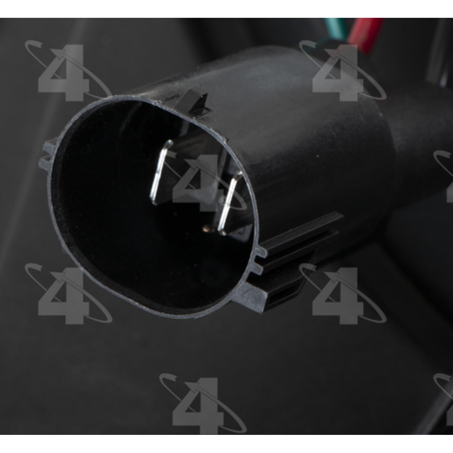 Four Seasons 76370 - Engine Cooling Fan Assembly Four Seasons 76370 Engine Cooling Fan Assembly product image 3 of 3