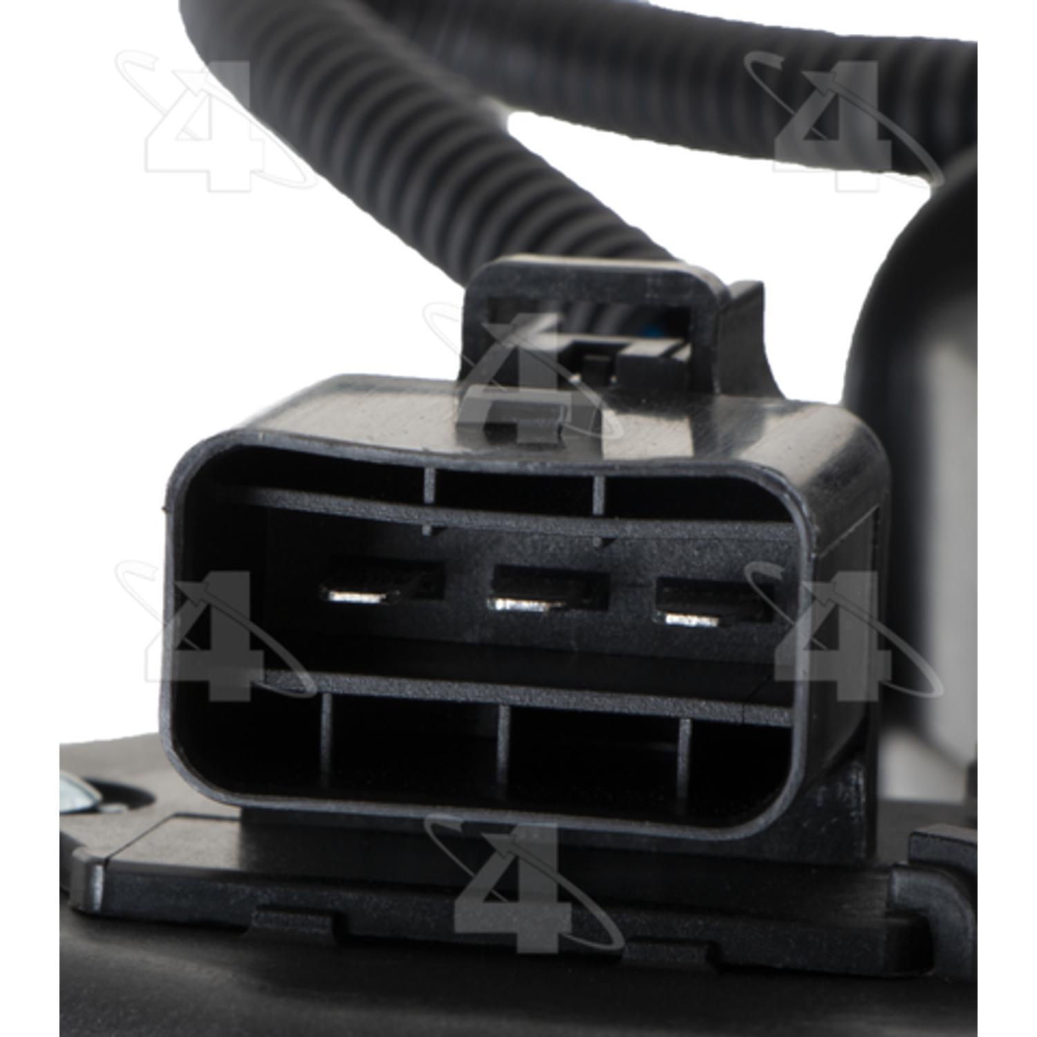 Four Seasons 76383 - Engine Cooling Fan Assembly Four Seasons 76383 Engine Cooling Fan Assembly product image 3 of 3