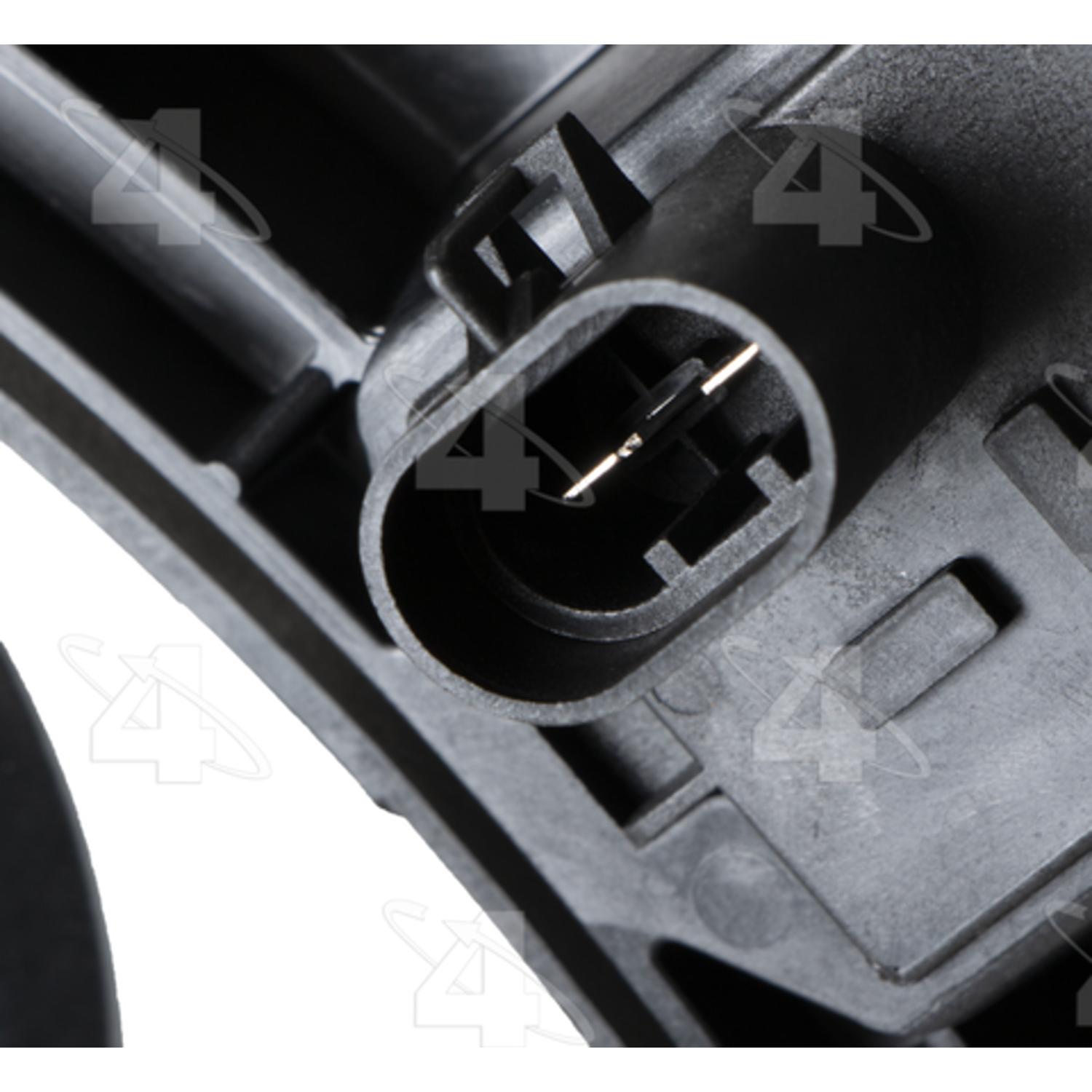 Four Seasons 76392 - Engine Cooling Fan Assembly Four Seasons 76392 Engine Cooling Fan Assembly product image 3 of 4