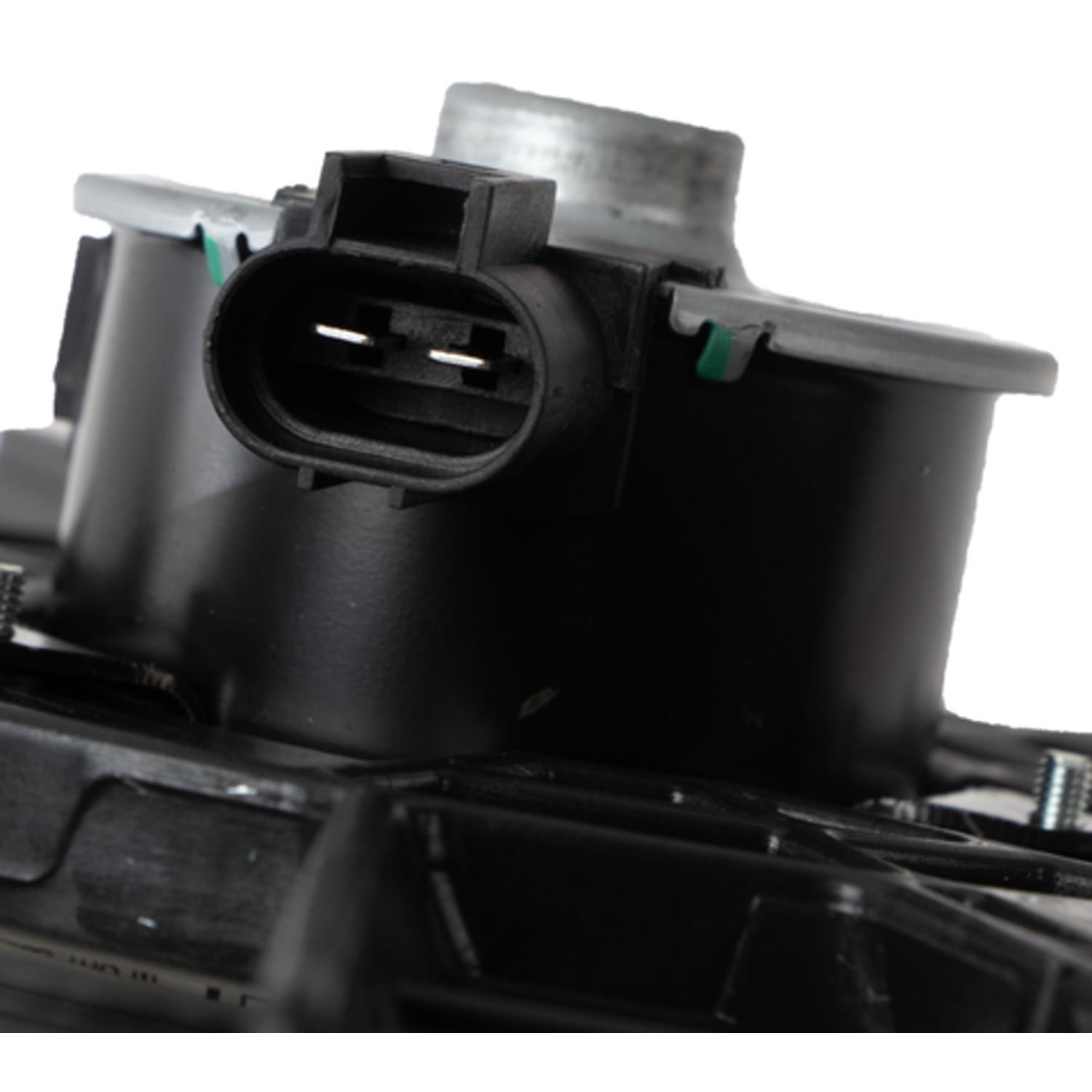 Four Seasons 76410 - Engine Cooling Fan Assembly Four Seasons 76410 Dual Radiator and Condenser Fan Assembly product image 4 of 4