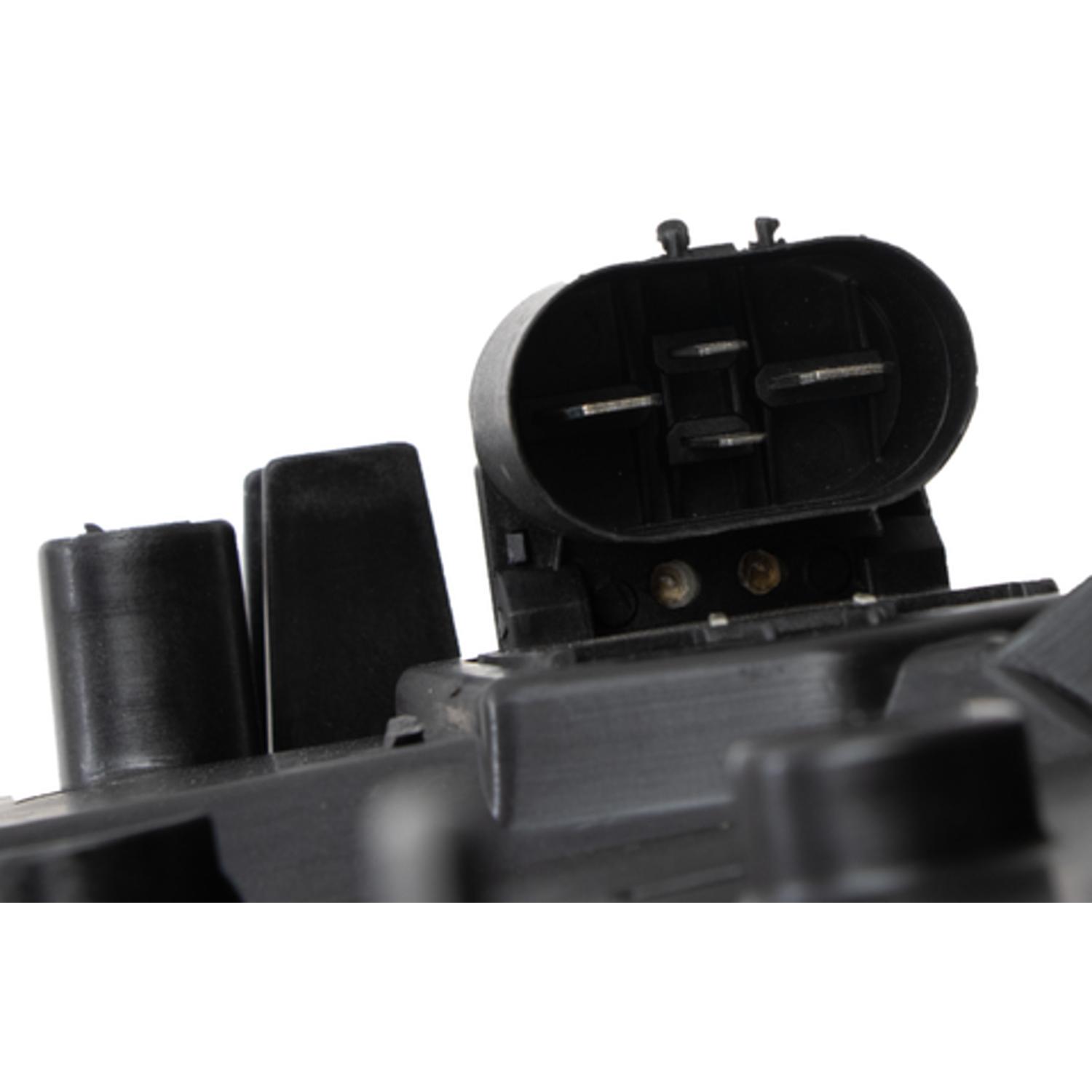 Four Seasons 76425 - Engine Cooling Fan Assembly Four Seasons 76425 Engine Cooling Fan Assembly product image 3 of 3