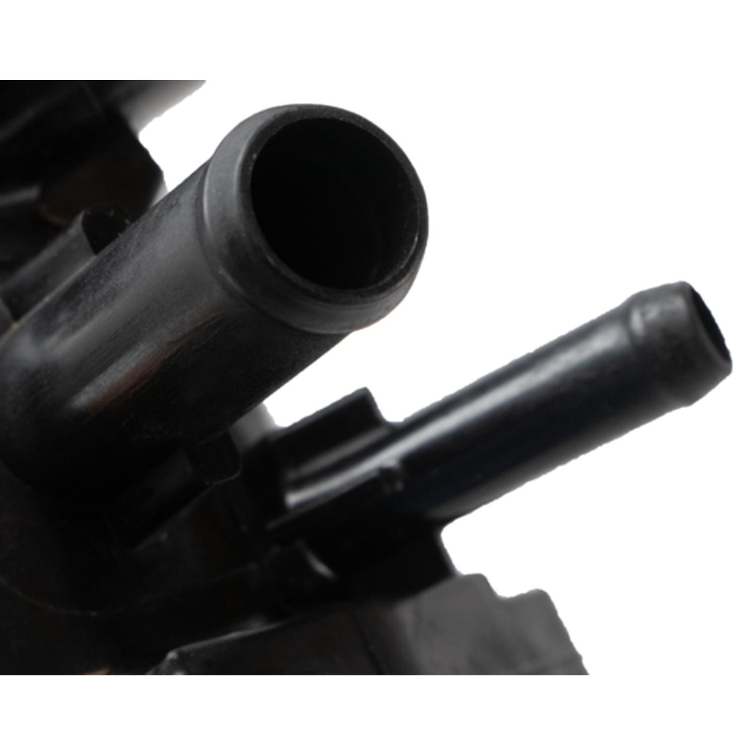 Four Seasons 86320 - Engine Coolant Water Outlet Four Seasons 86320 Engine Coolant Thermostat / Water Outlet Assembly product image 3 of 8