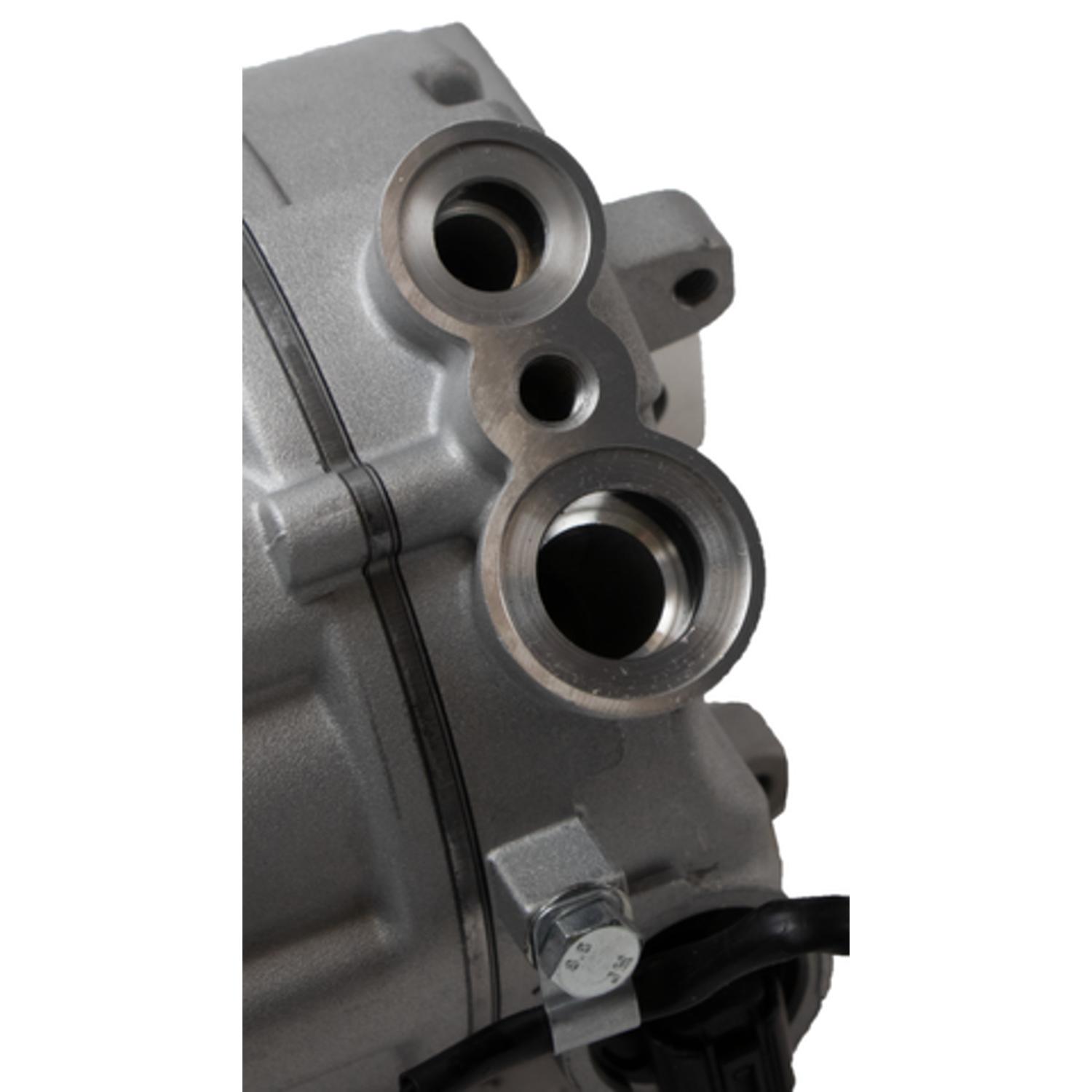 Four Seasons 98246 - A/C Compressor Four Seasons 98246 A/C Compressor product image 3 of 8