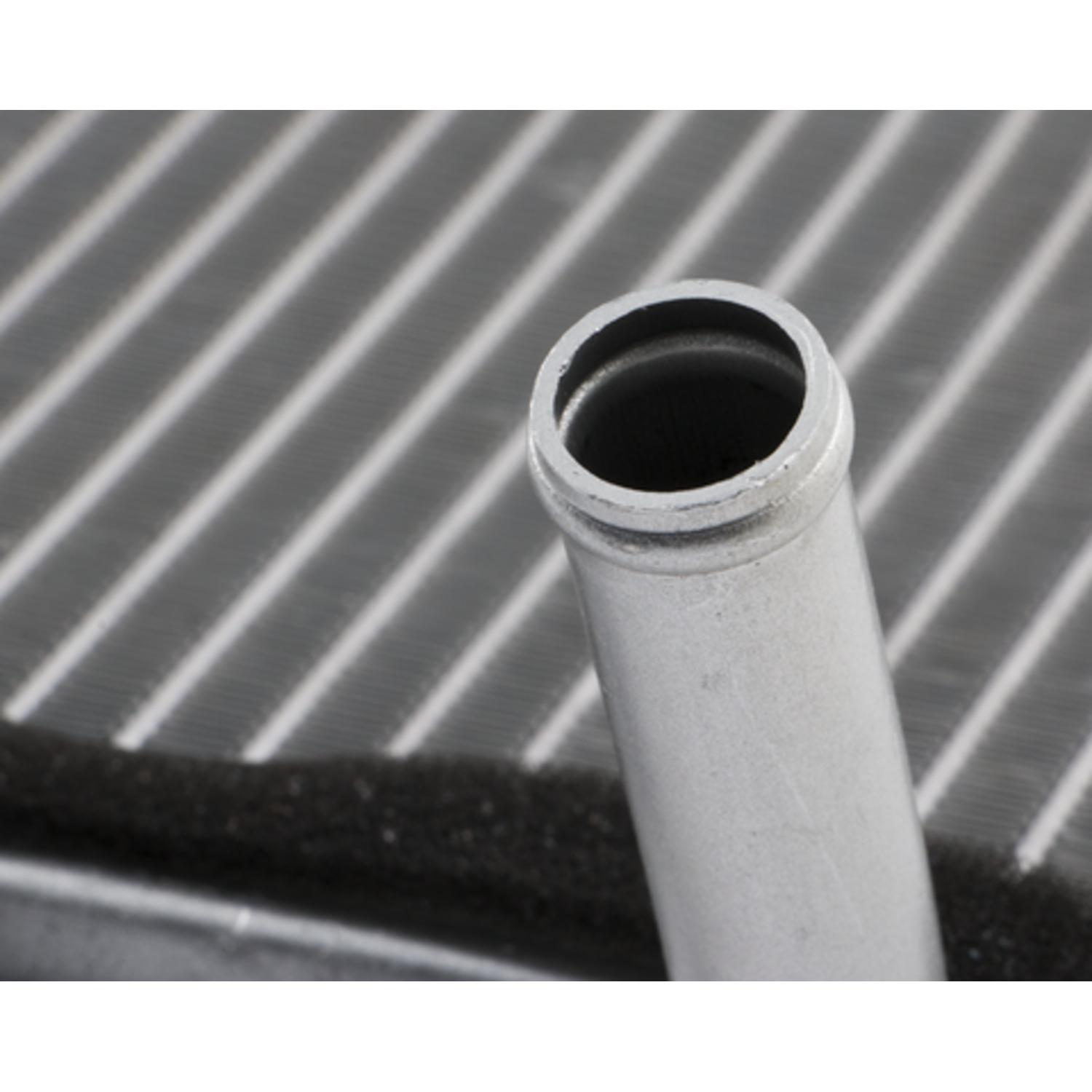 Four Seasons 98537 - HVAC Heater Core Four Seasons 98537 HVAC Heater Core product image 3 of 3