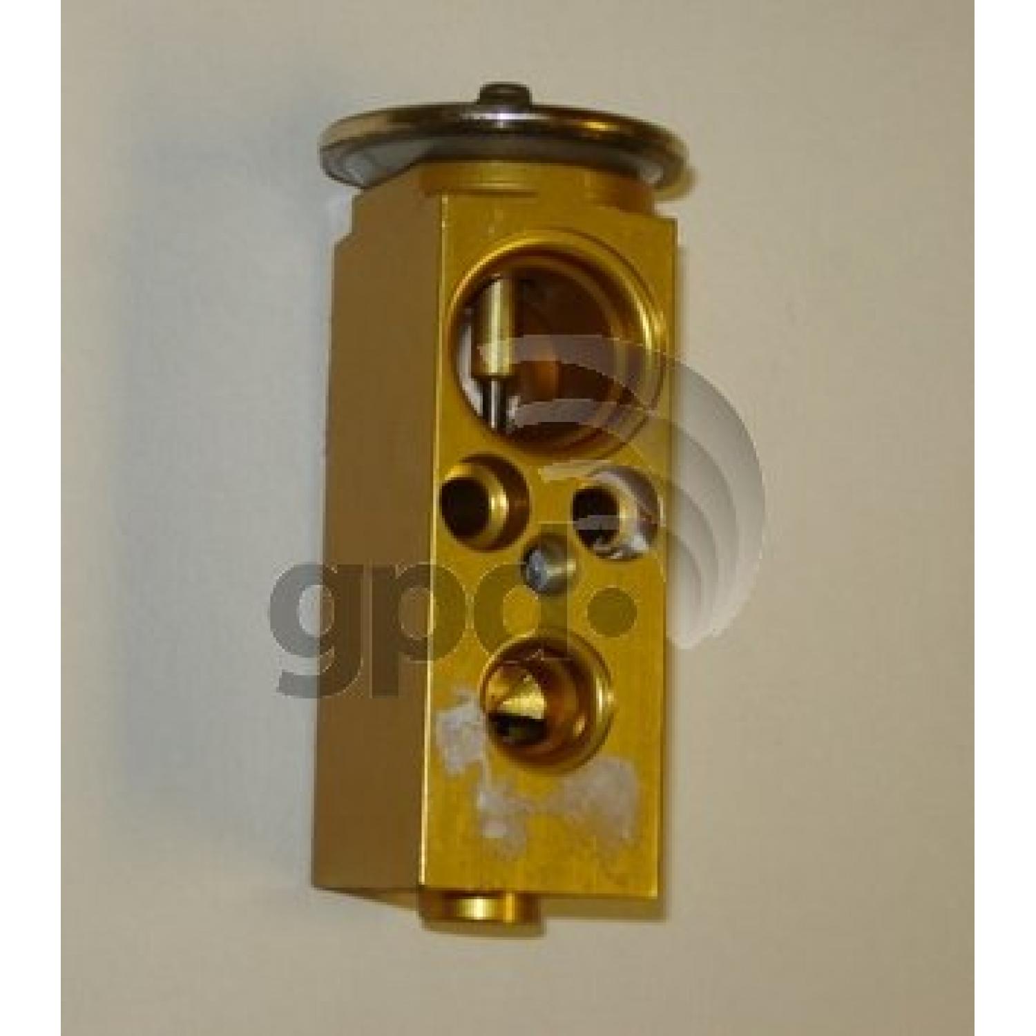 Global Parts Distributors 3411278 A/C Expansion Valve product image 1 of 1