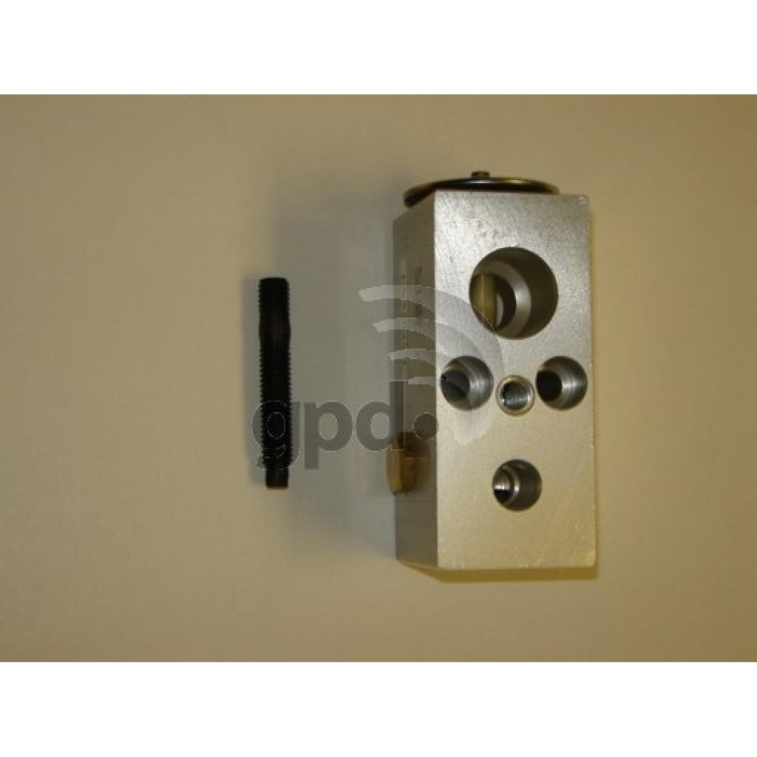Global Parts Distributors 3411313 A/C Expansion Valve product image 1 of 1