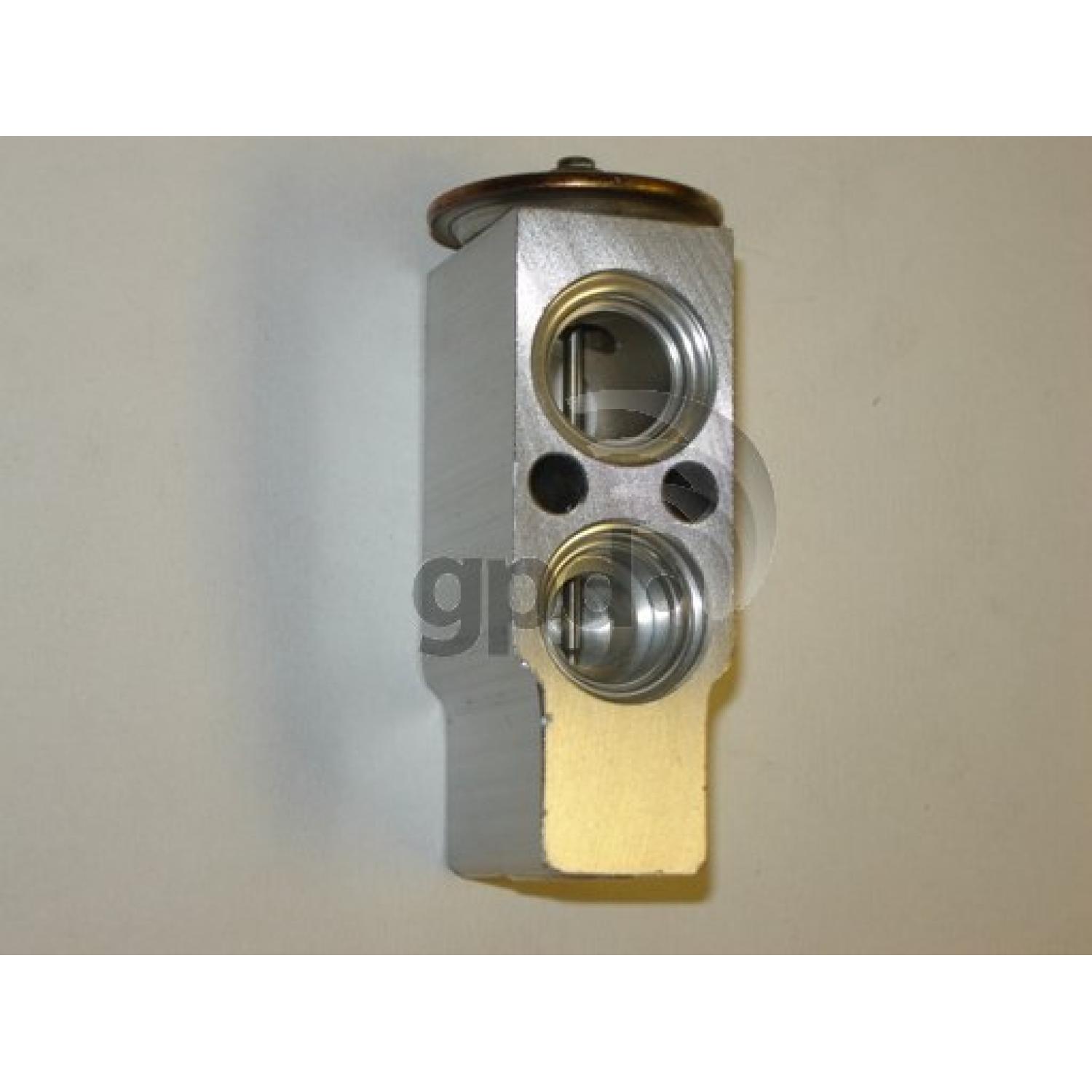 Global Parts Distributors 3411356 A/C Expansion Valve product image 1 of 1