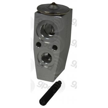 Global Parts Distributors 3411918 - A/C Expansion Valve Global Parts Distributors 3411918 A/C Expansion Valve product image 1 of 2