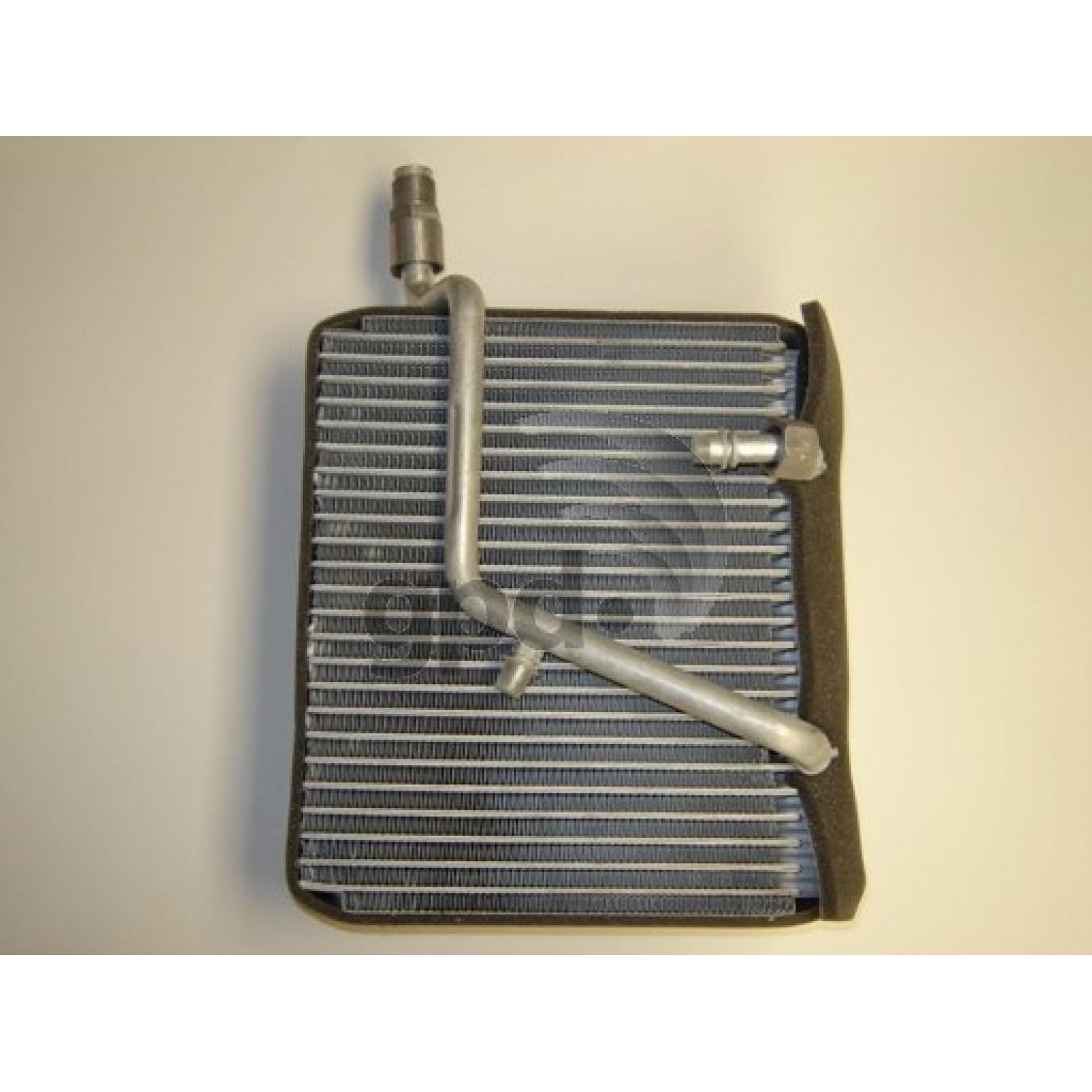 Global Parts Distributors 4711703 A/C Evaporator Core product image 1 of 1