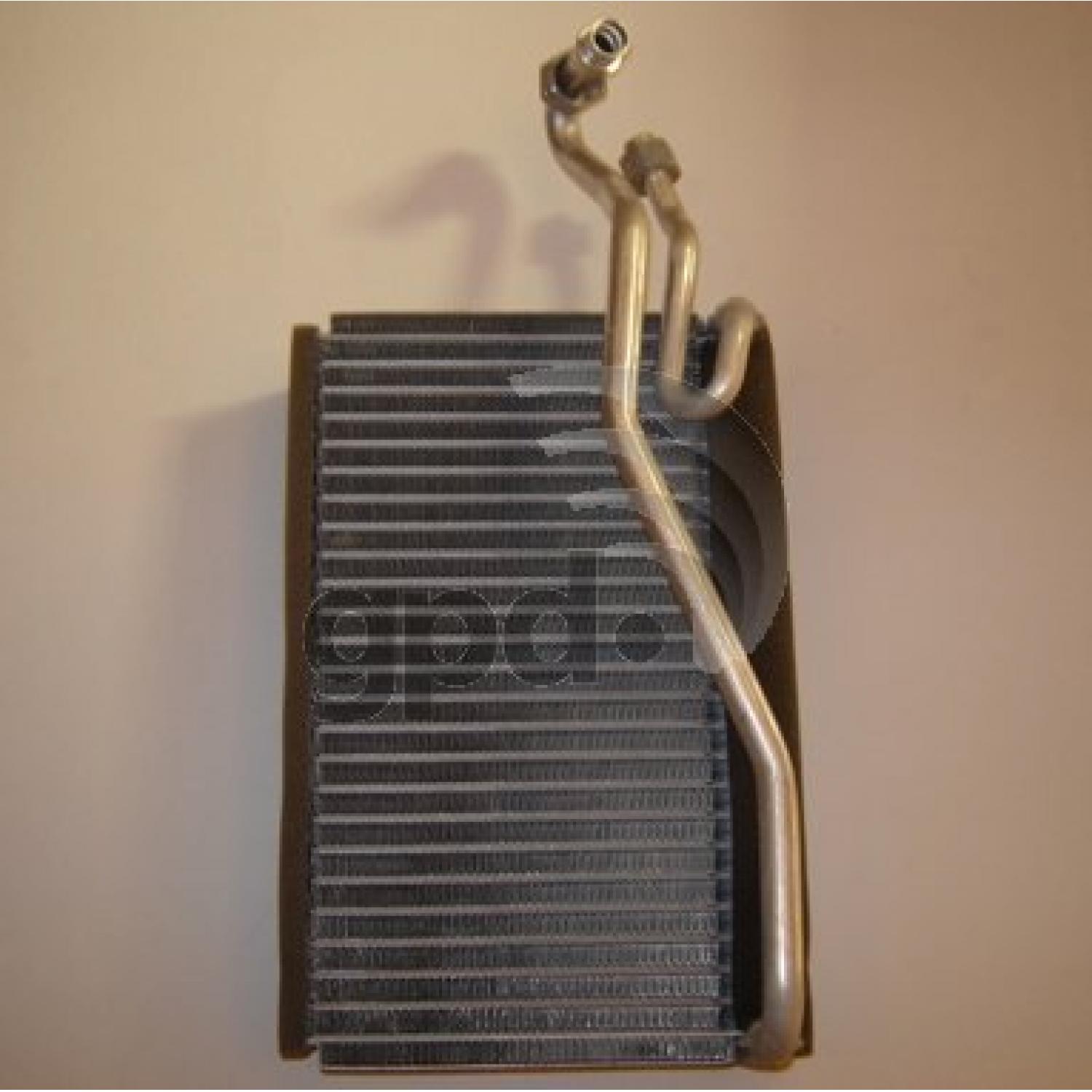 Global Parts Distributors 4711712 A/C Evaporator Core product image 1 of 1