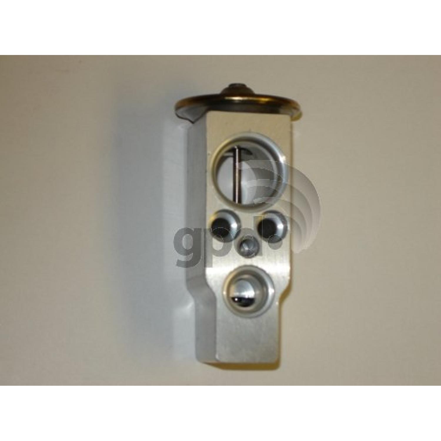 Global Parts Distributors 9422157 A/C Receiver Drier Kit product image 1 of 3