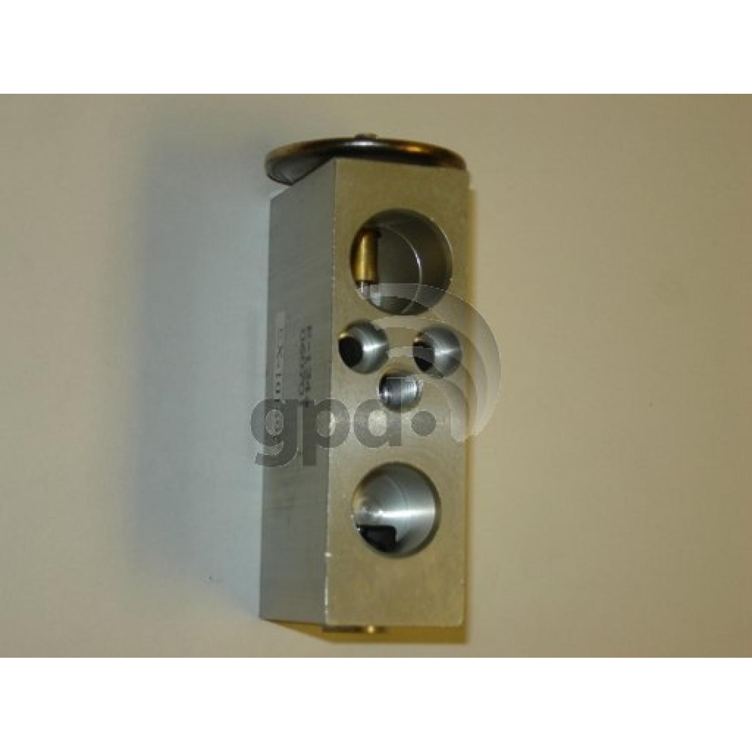 Global Parts Distributors 9422535 A/C Receiver Drier Kit product image 3 of 4