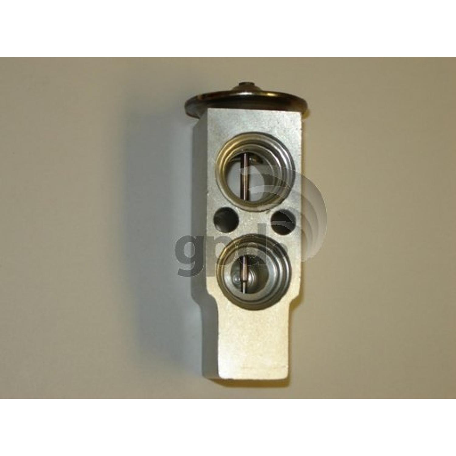 Global Parts Distributors 9441478 A/C Receiver Drier Kit product image 1 of 2