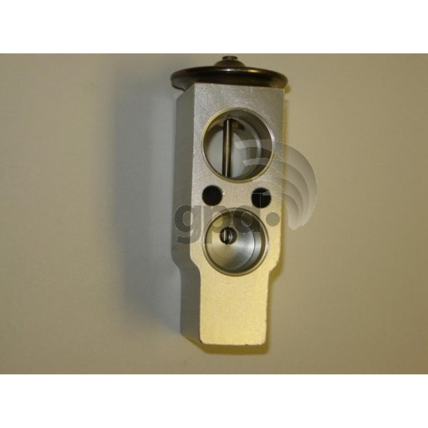Global Parts Distributors 9441821 A/C Receiver Drier Kit product image 1 of 1